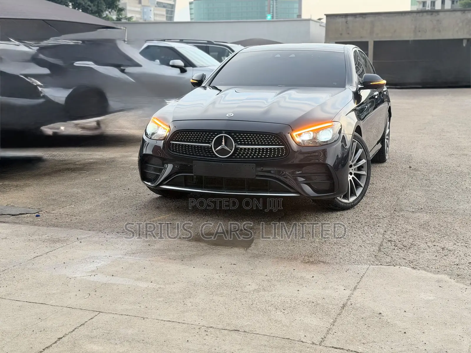 Mercedes-Benz E350 2023 Black
