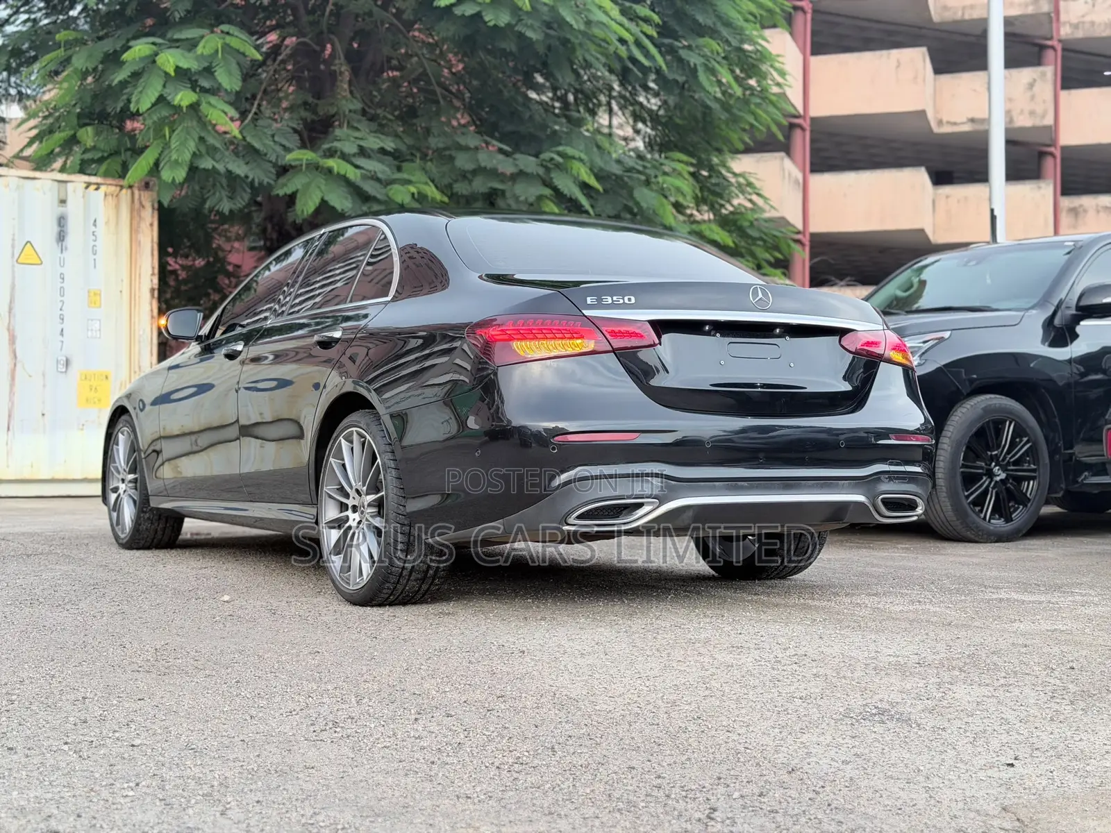 Mercedes-Benz E350 2023 Black