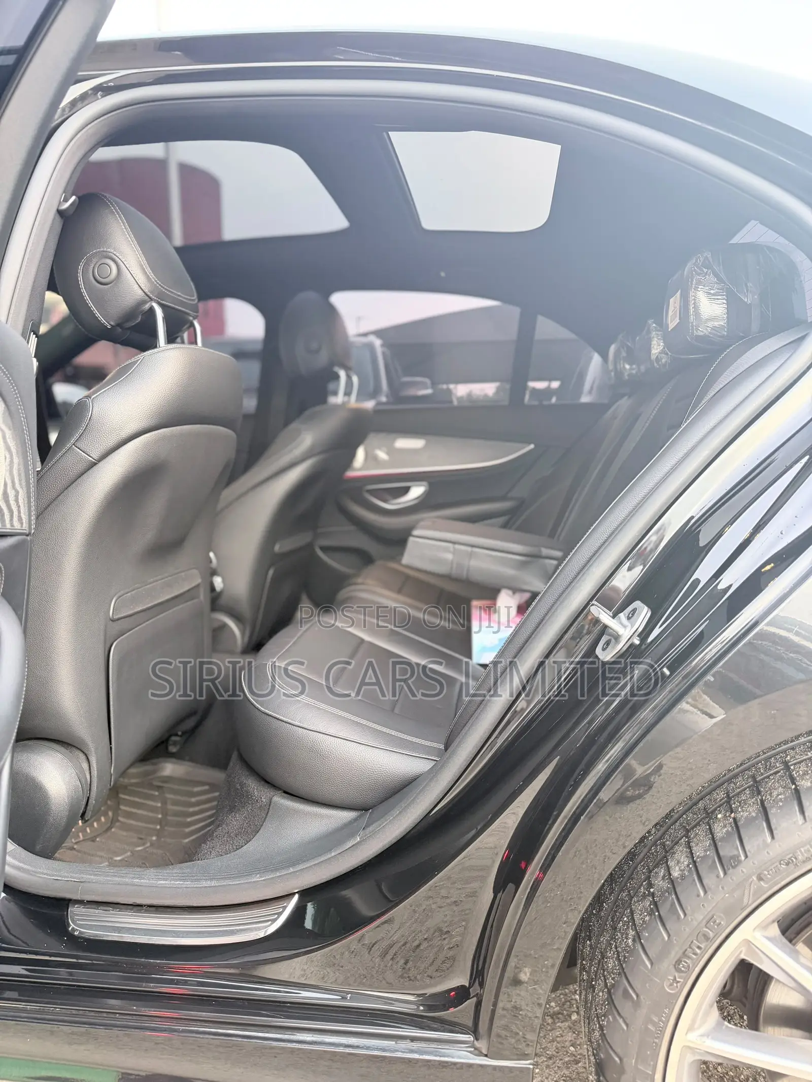 Mercedes-Benz E350 2023 Black