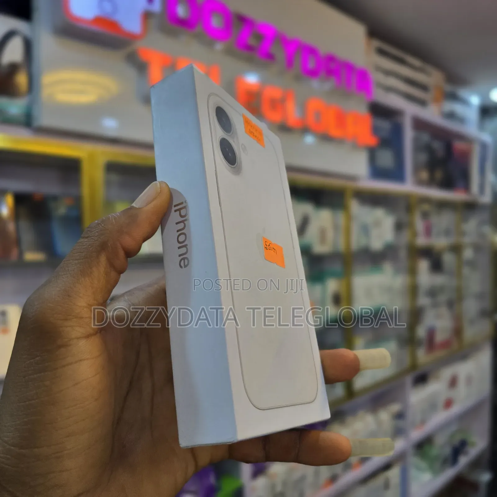 New Apple iPhone 17 256 GB White