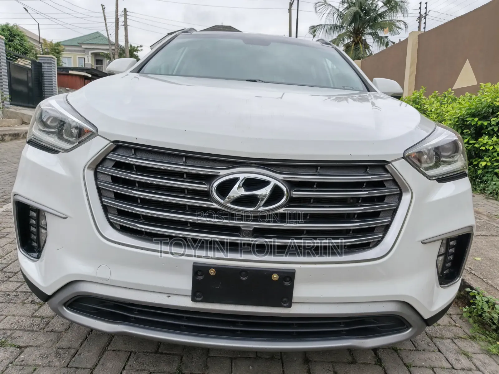 Hyundai Santa Fe SE Ultimate AWD 2018 White