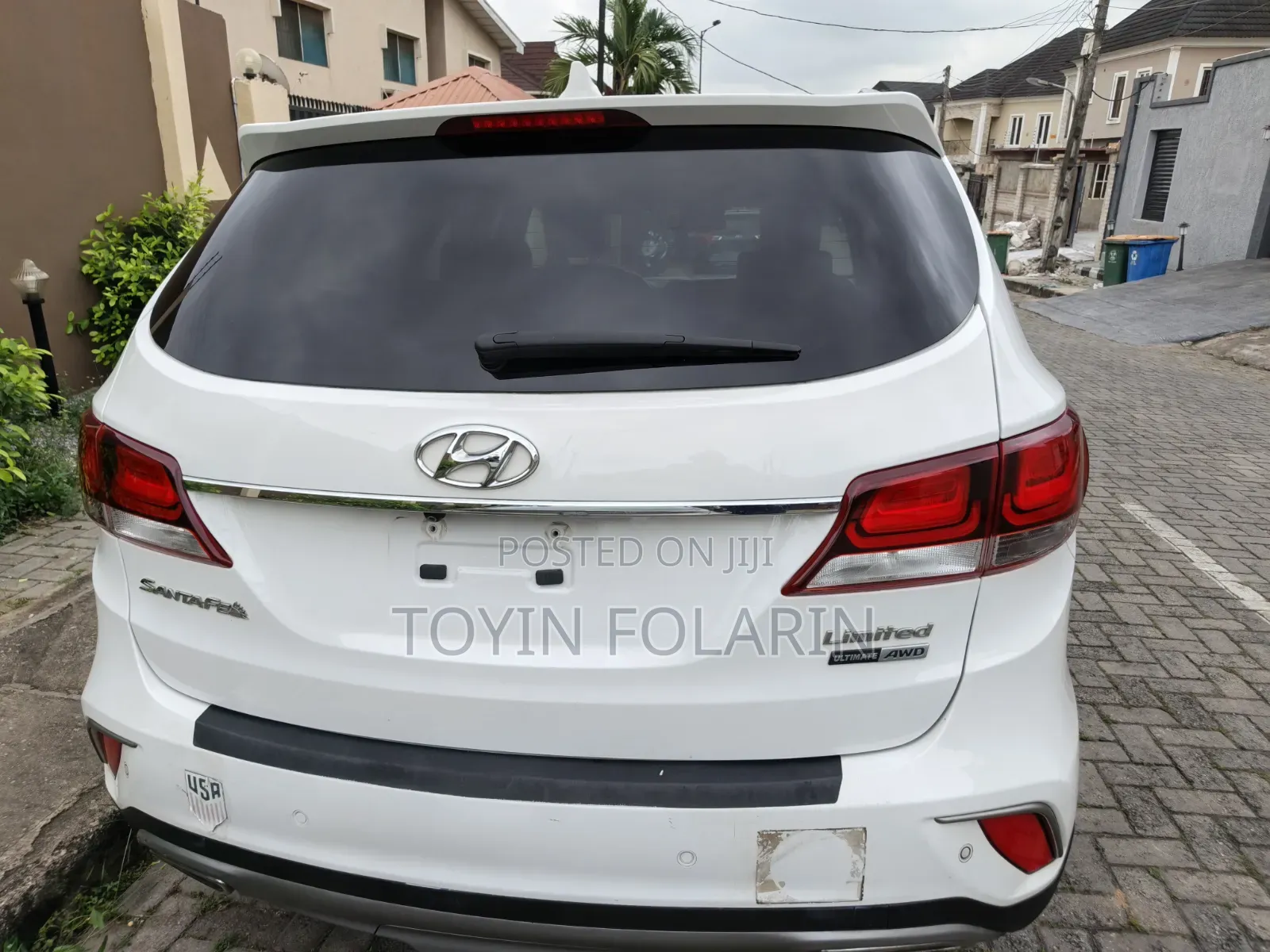Hyundai Santa Fe SE Ultimate AWD 2018 White