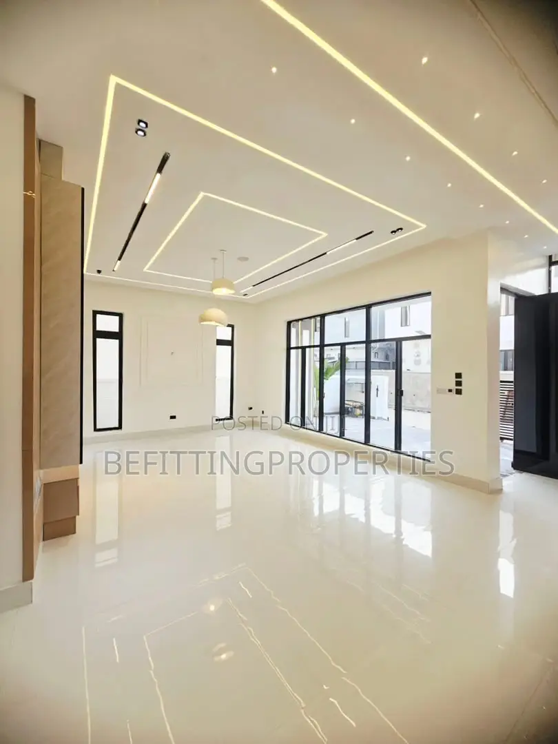 4bdrm Duplex in Ajah for sale