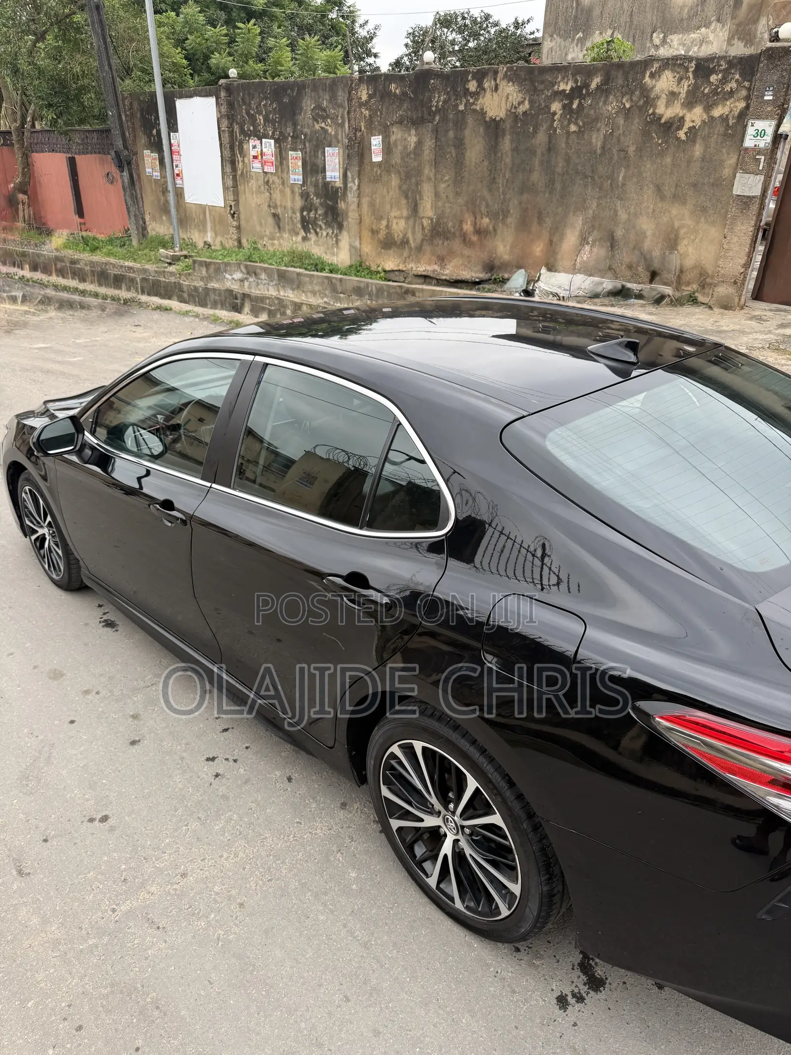 Toyota Camry SE (2.5L 4cyl 8A) 2019 Black
