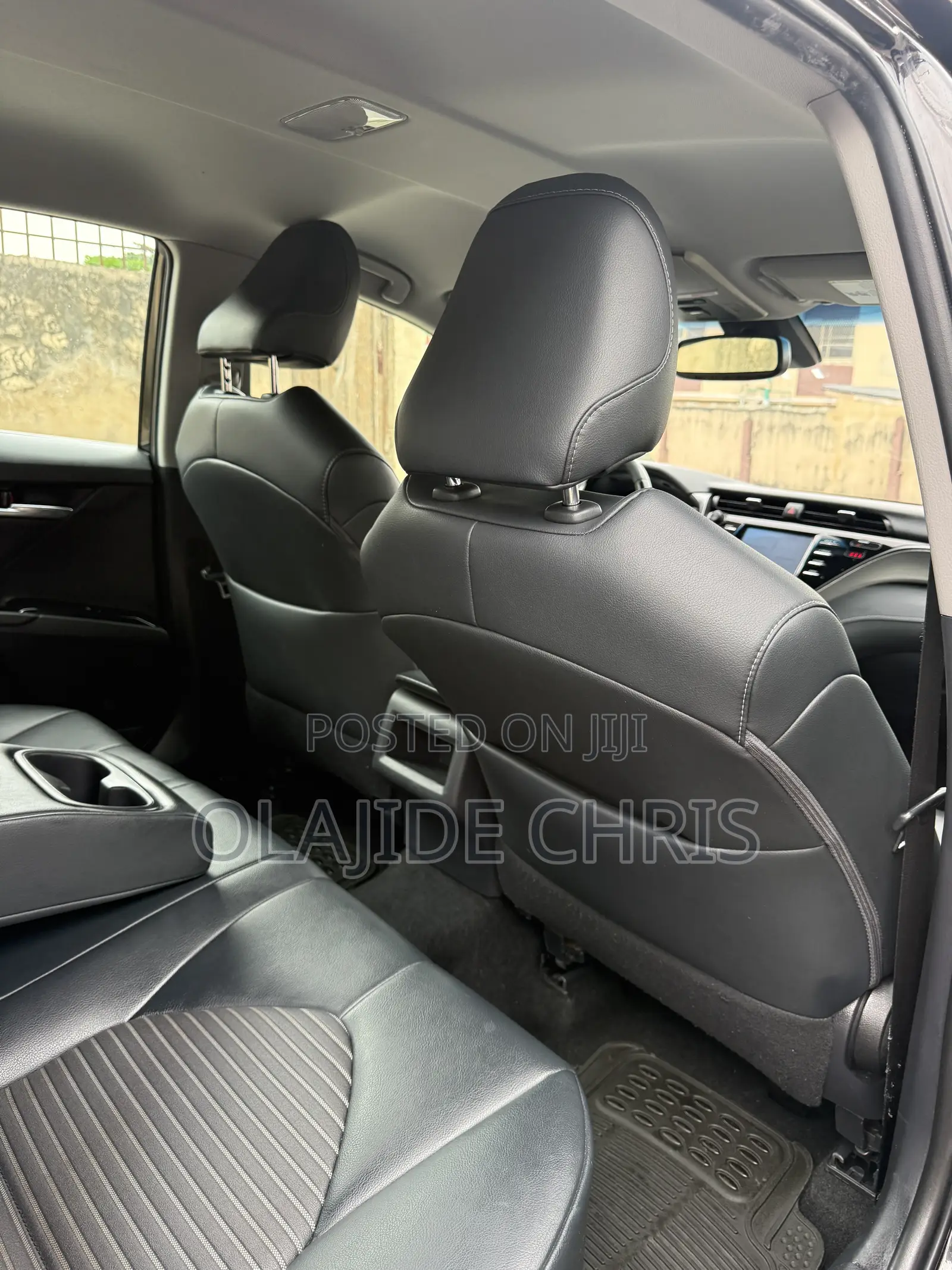 Toyota Camry SE (2.5L 4cyl 8A) 2019 Black
