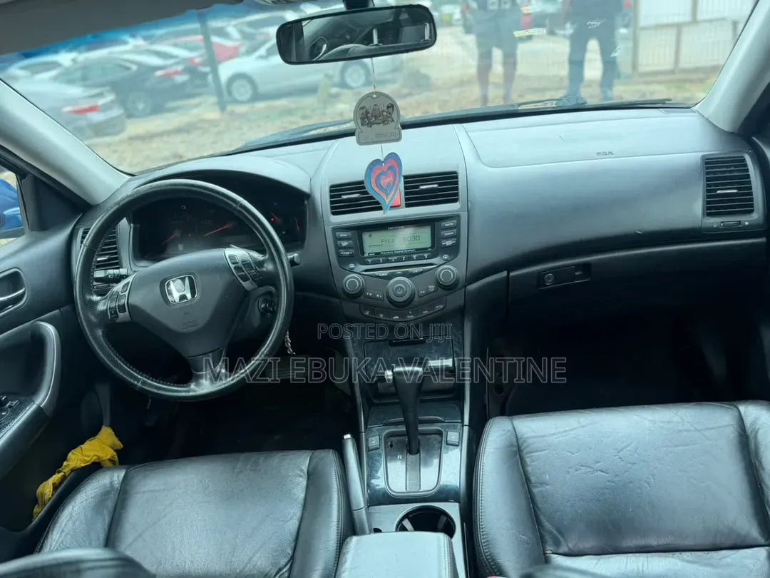 Honda Accord 2007 Beige