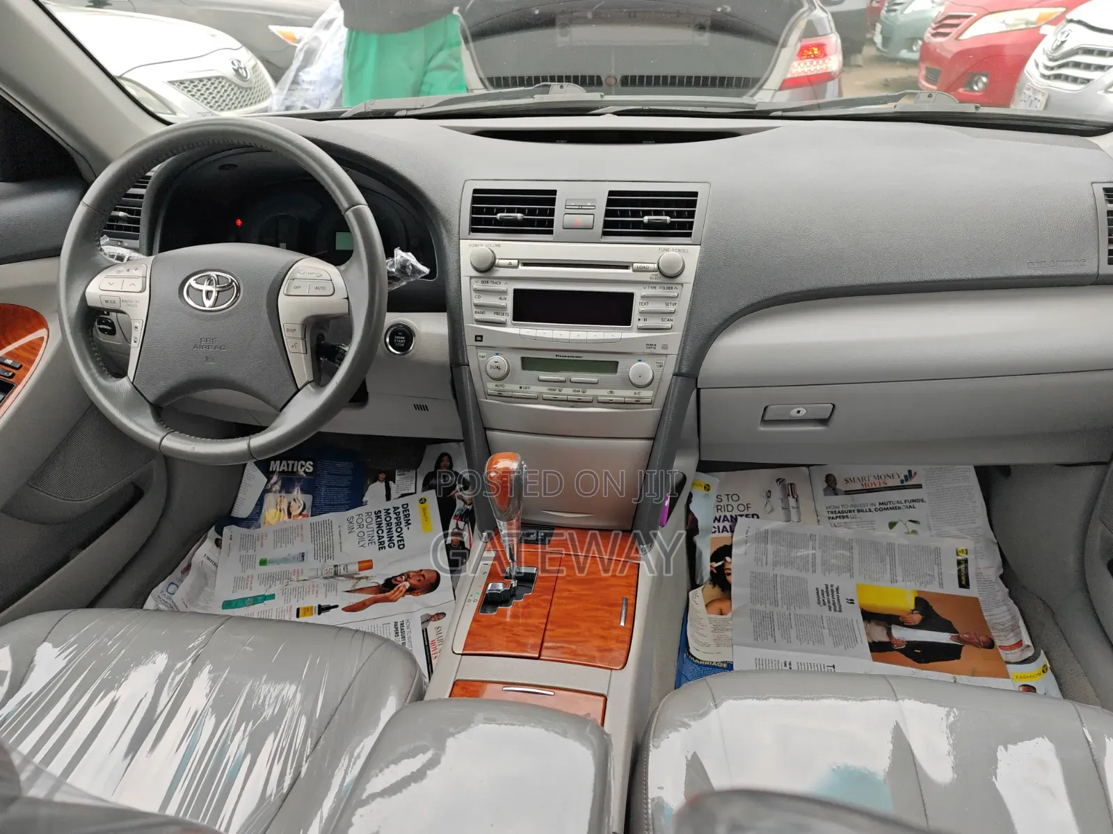 Toyota Camry 2011 Gray