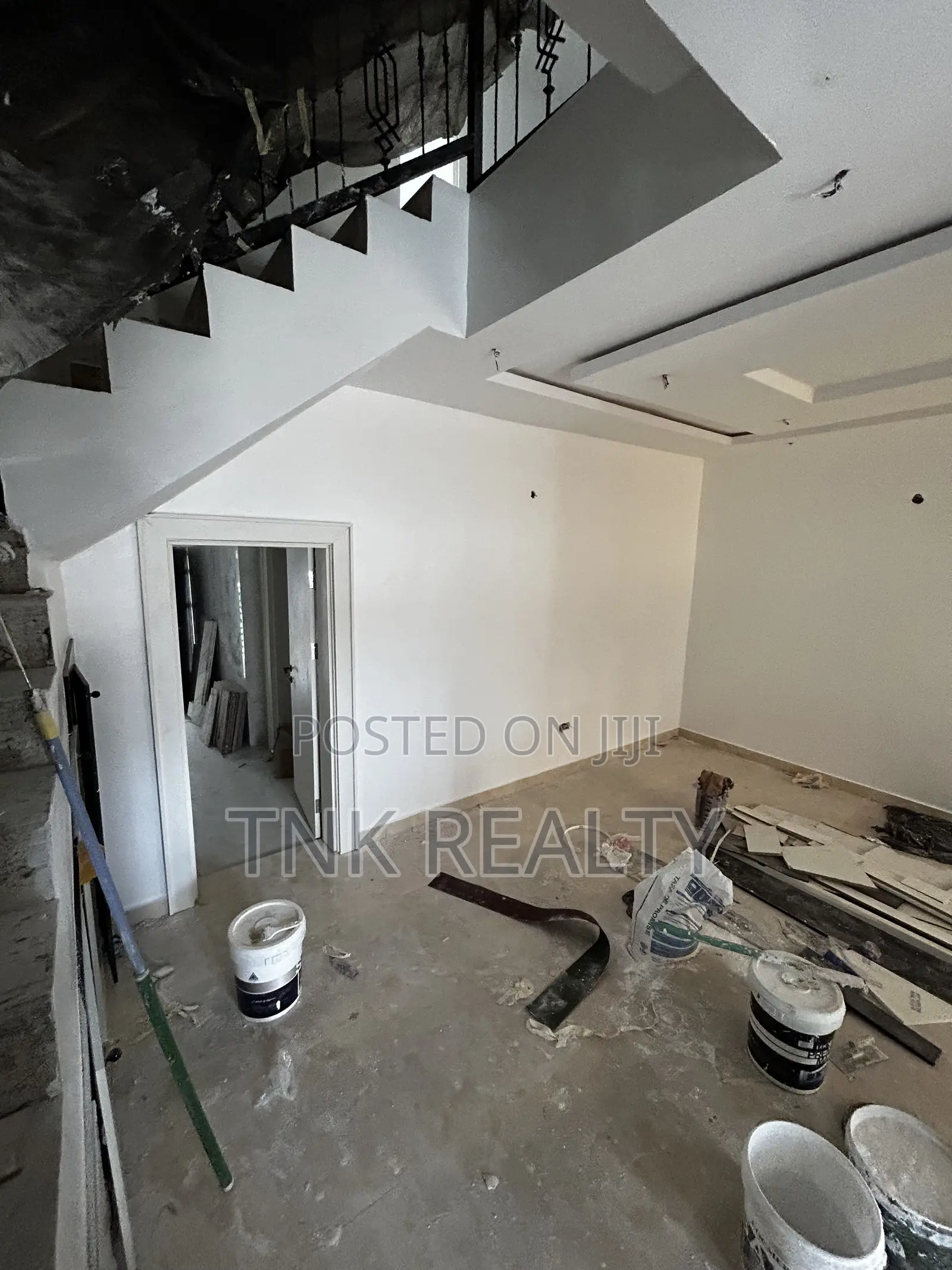 Furnished 3bdrm Townhouse / Terrace in Paradise, Katampe for rent