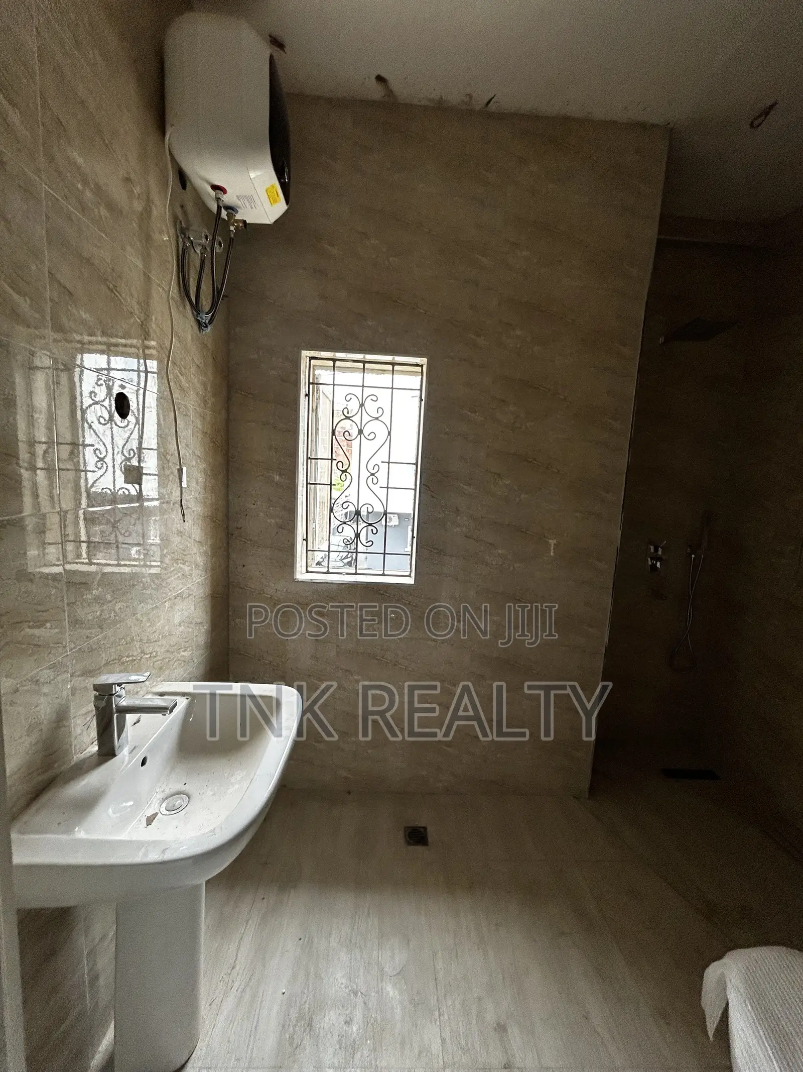 Furnished 3bdrm Townhouse / Terrace in Paradise, Katampe for rent