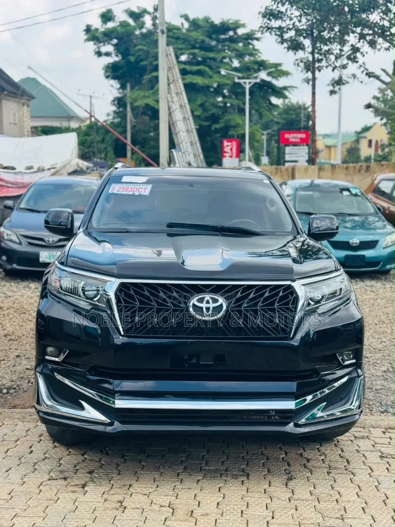 Toyota Land Cruiser 2015 Black