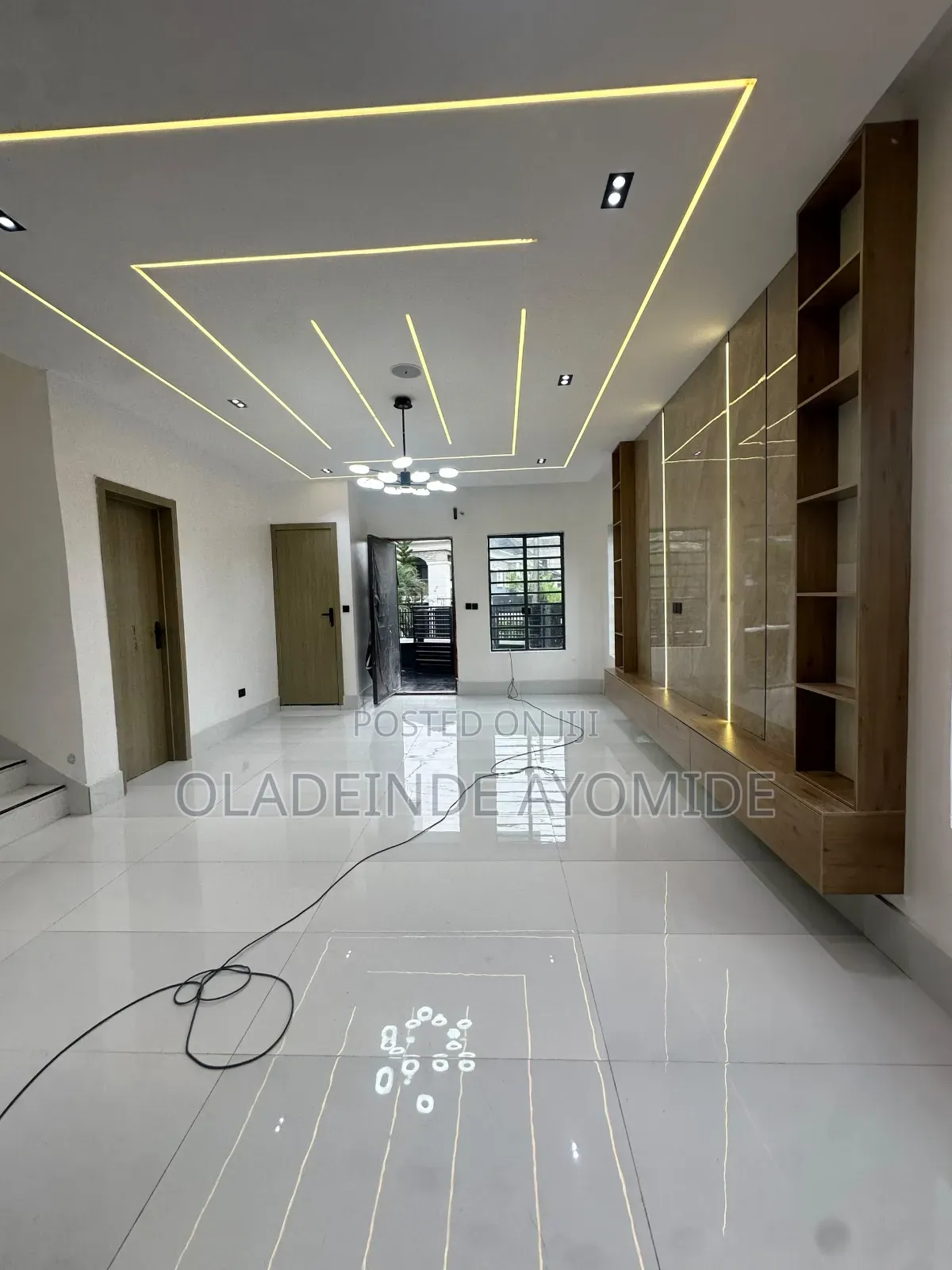 4bdrm Duplex in Sangotedo for sale