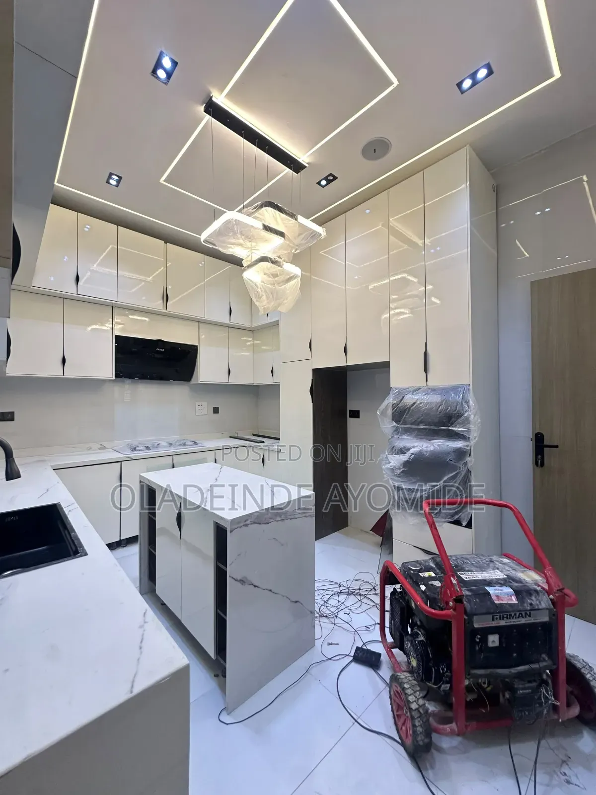4bdrm Duplex in Sangotedo for sale