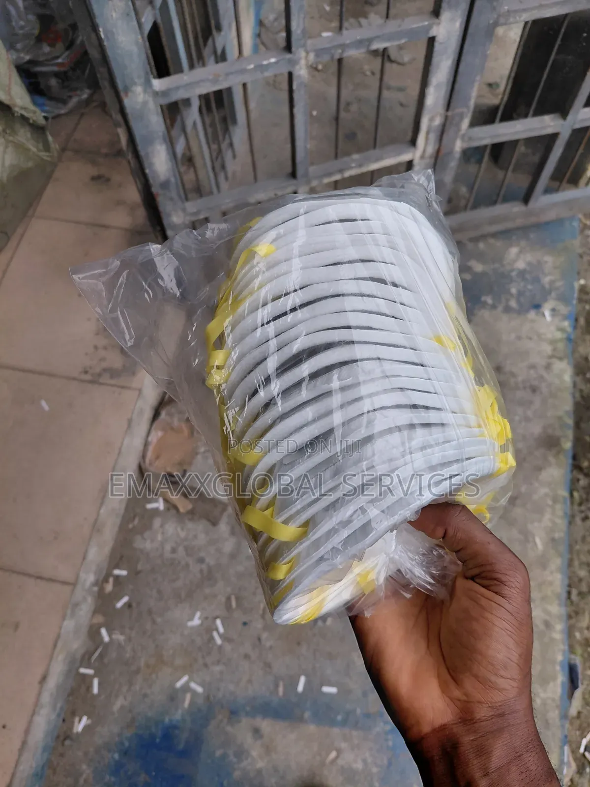 3M 8210 Mask