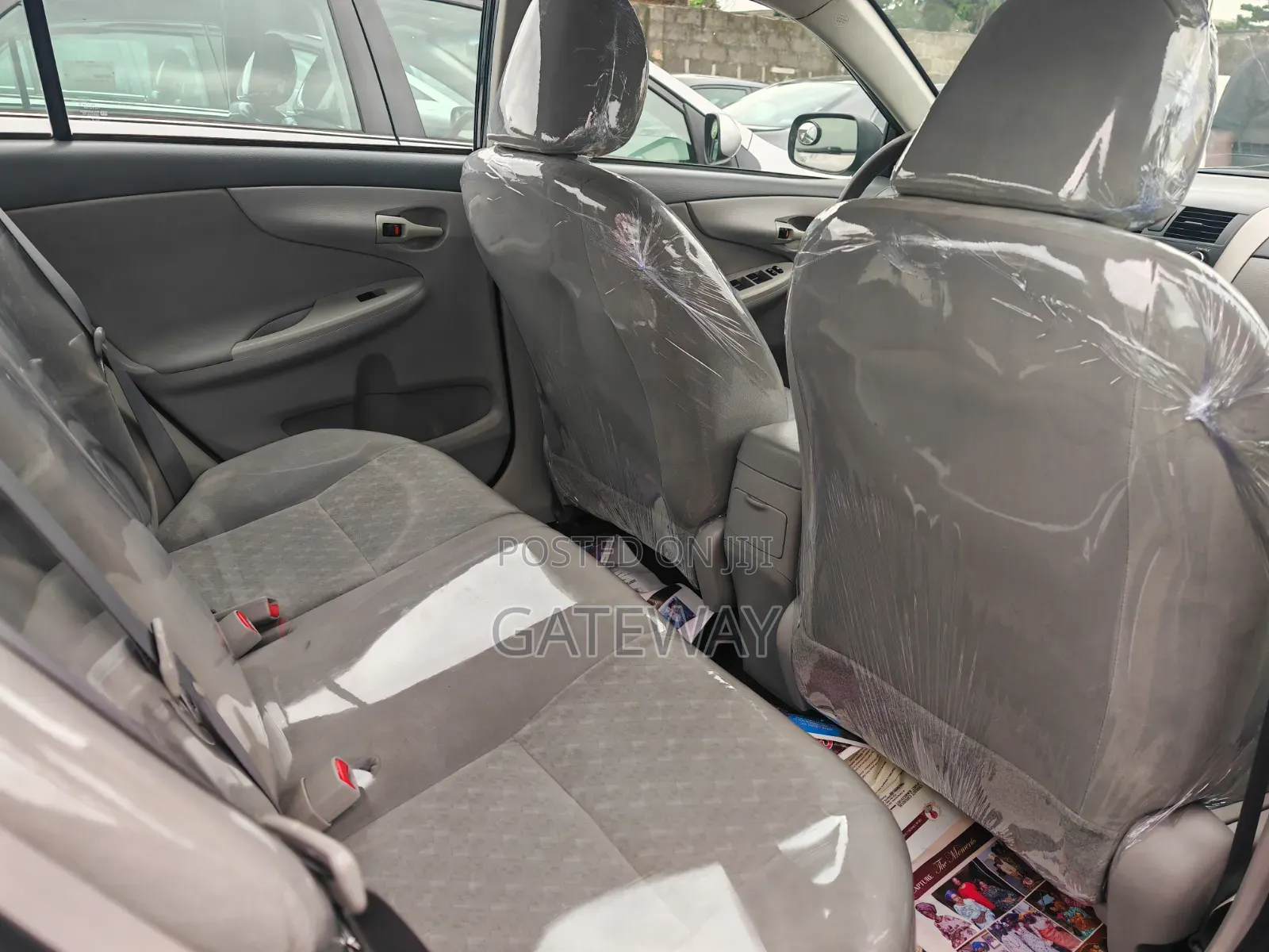 Toyota Corolla 2010 Gray
