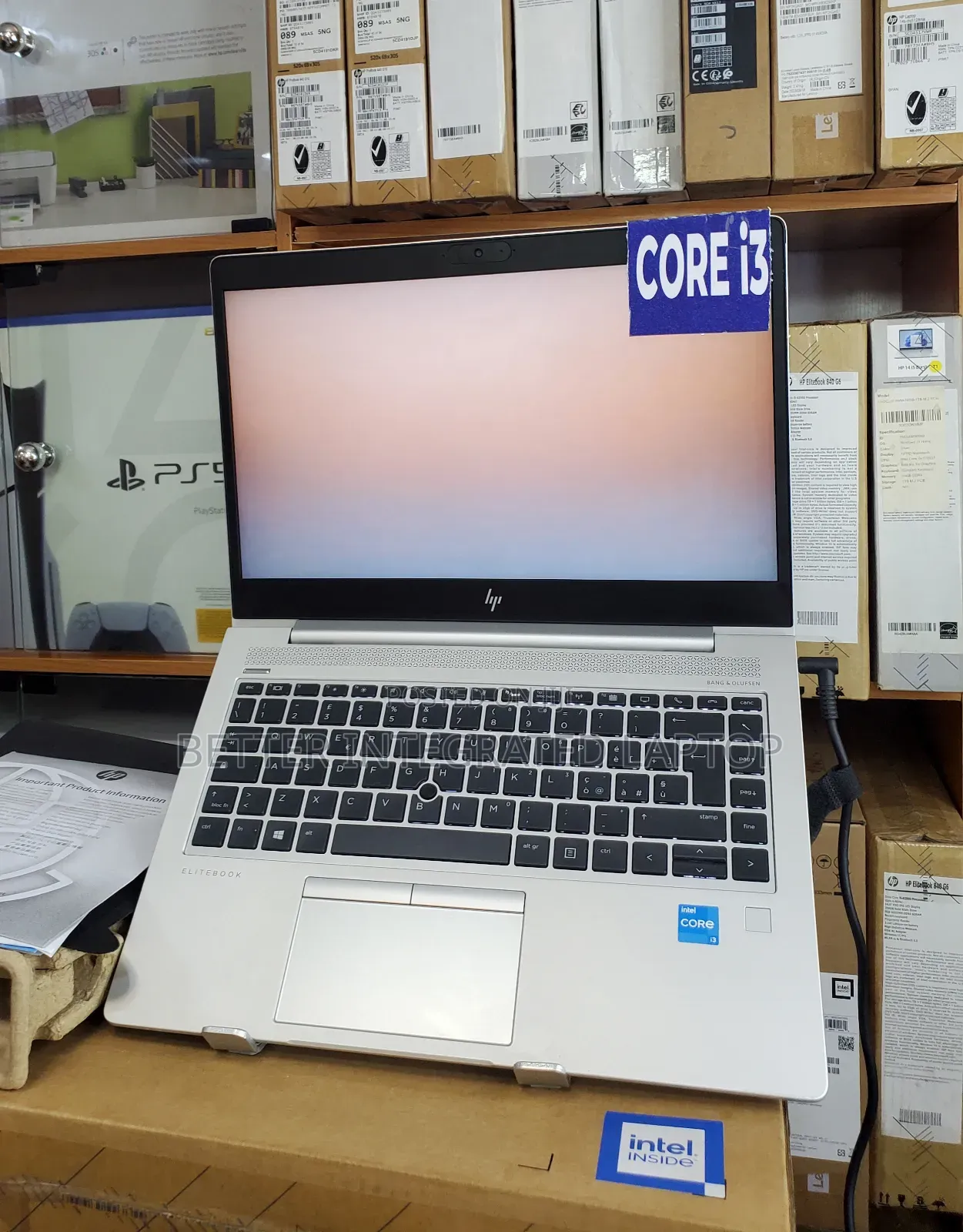 New Laptop HP EliteBook 8470W 4GB Intel Core i3 SSD 256GB