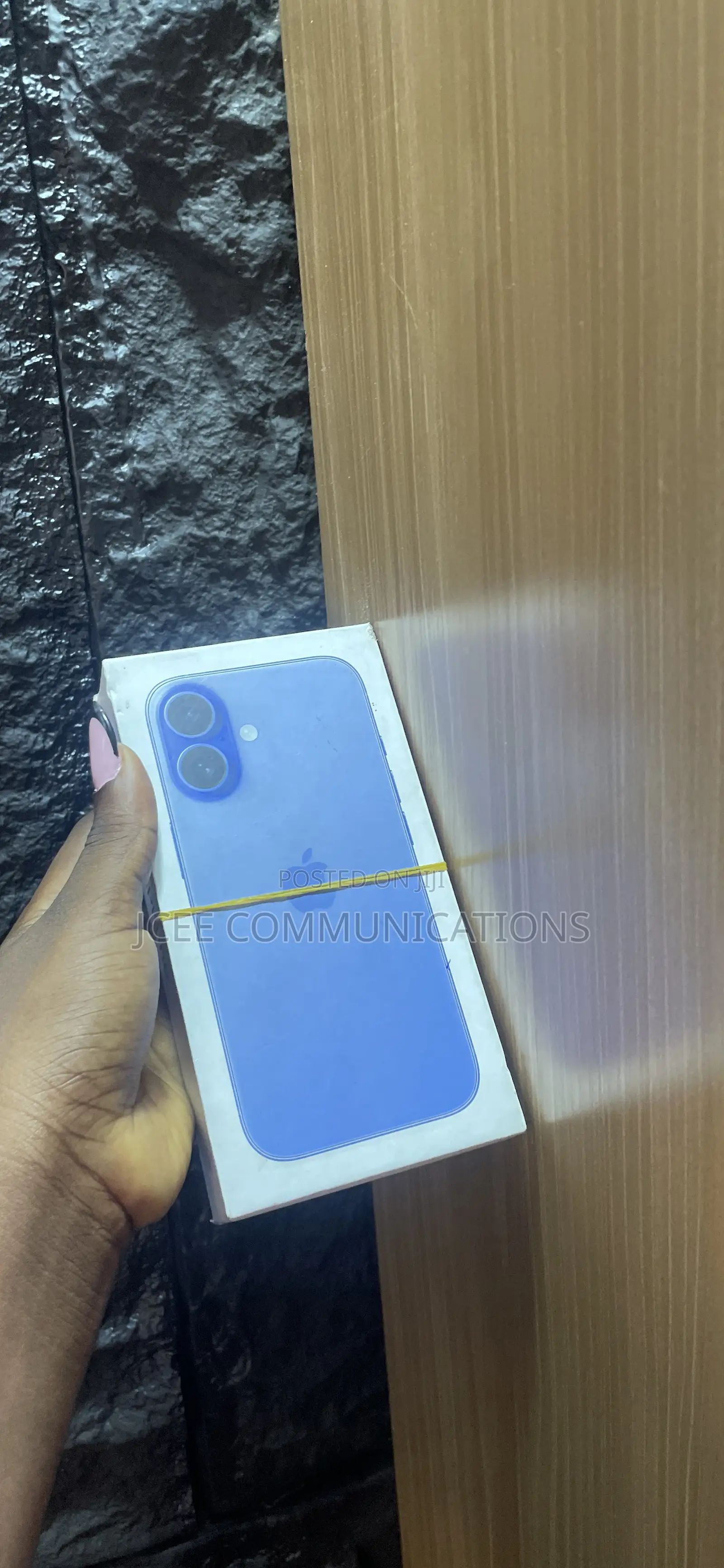 Apple iPhone 16 128 GB Blue