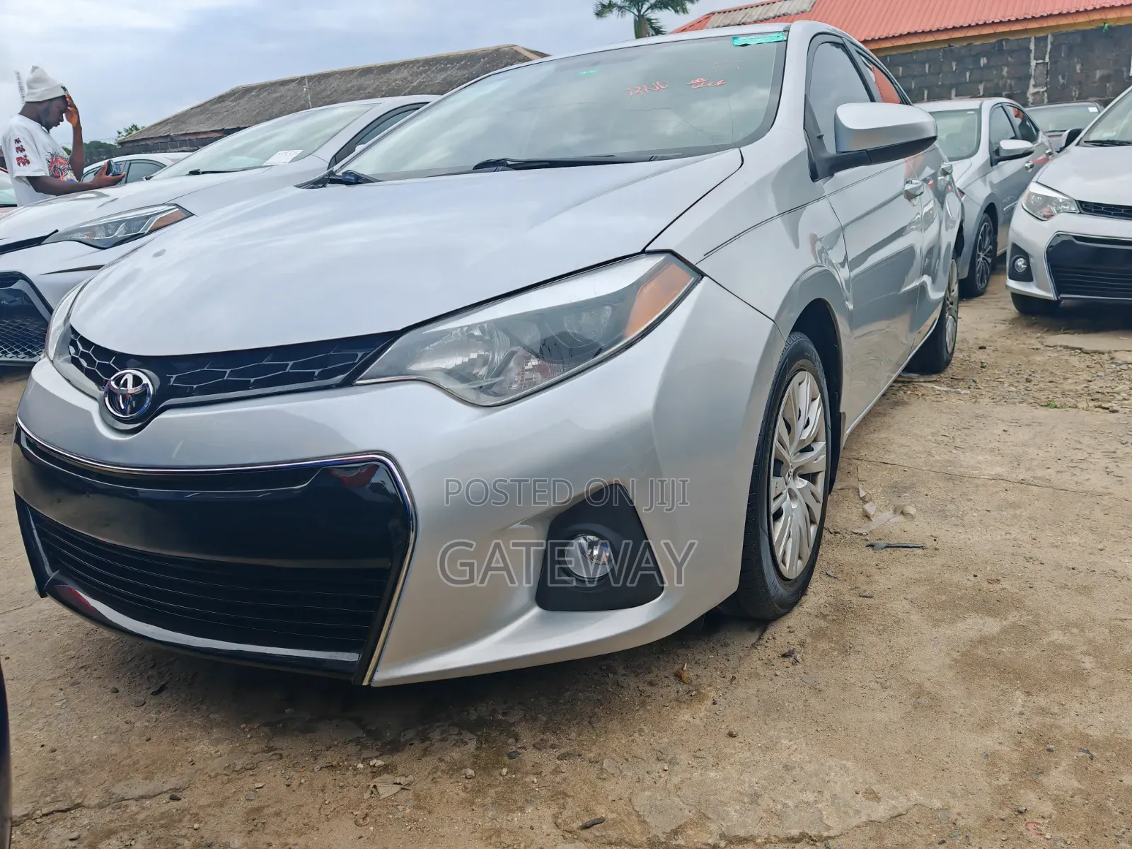 Toyota Corolla 2015 Silver