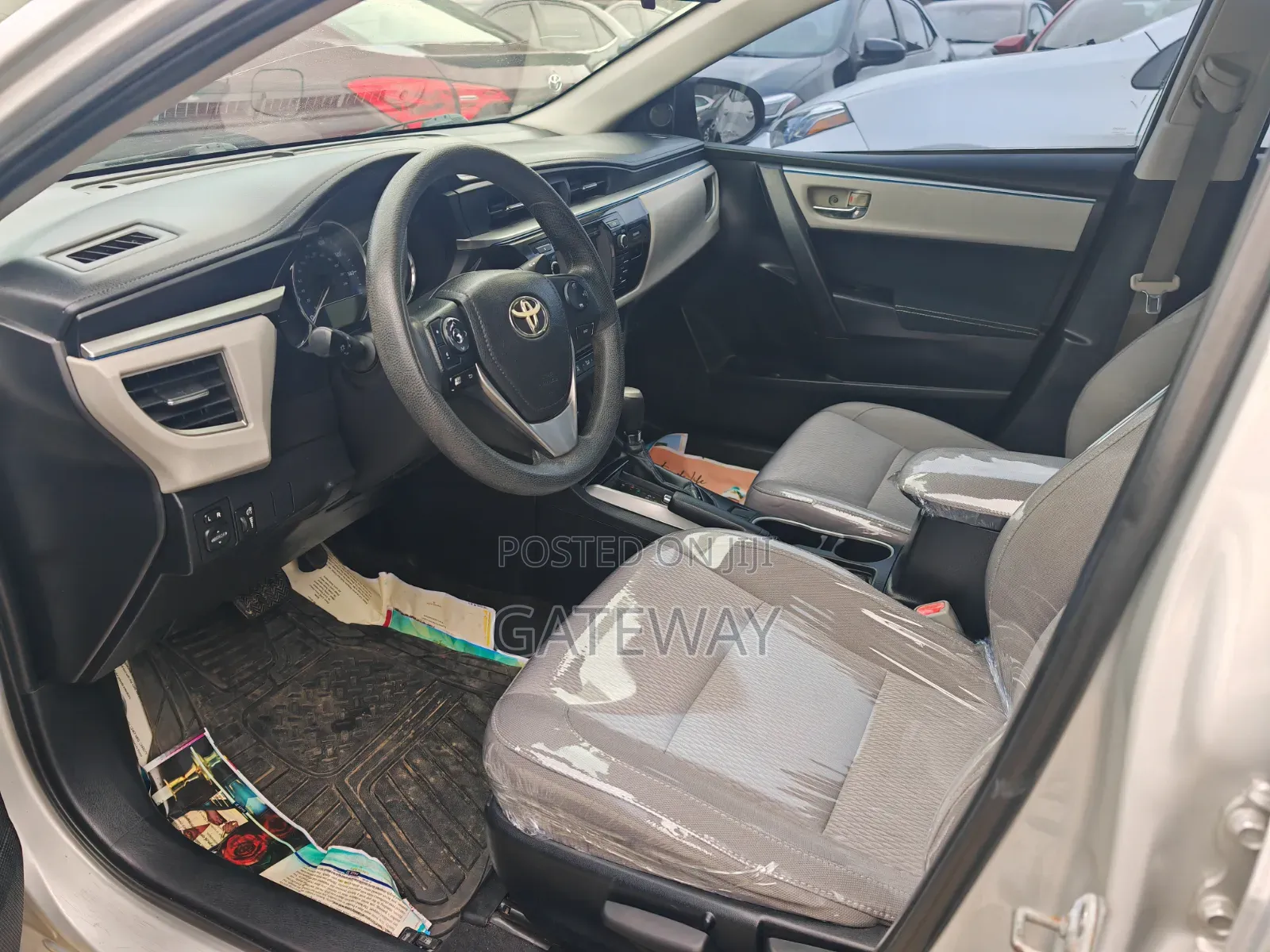 Toyota Corolla 2015 Silver