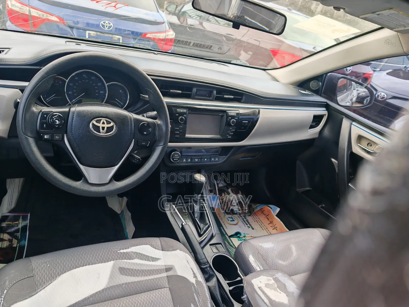 Toyota Corolla 2015 Silver