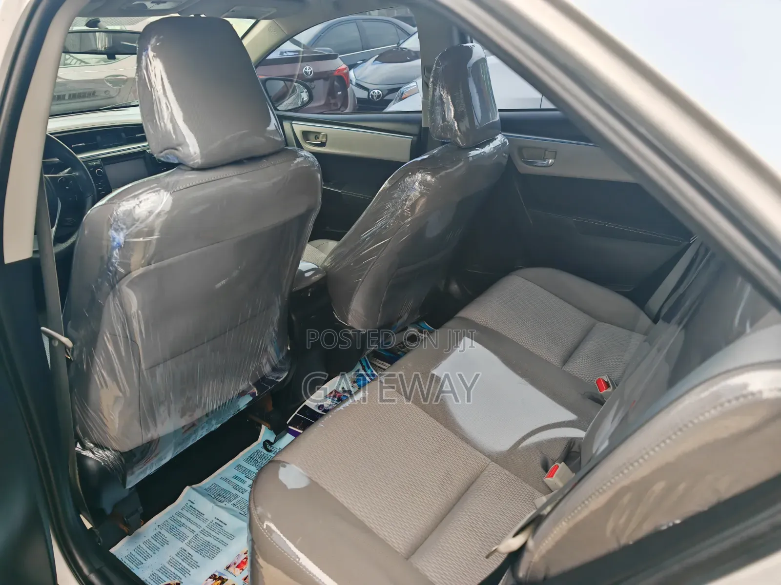 Toyota Corolla 2015 Silver