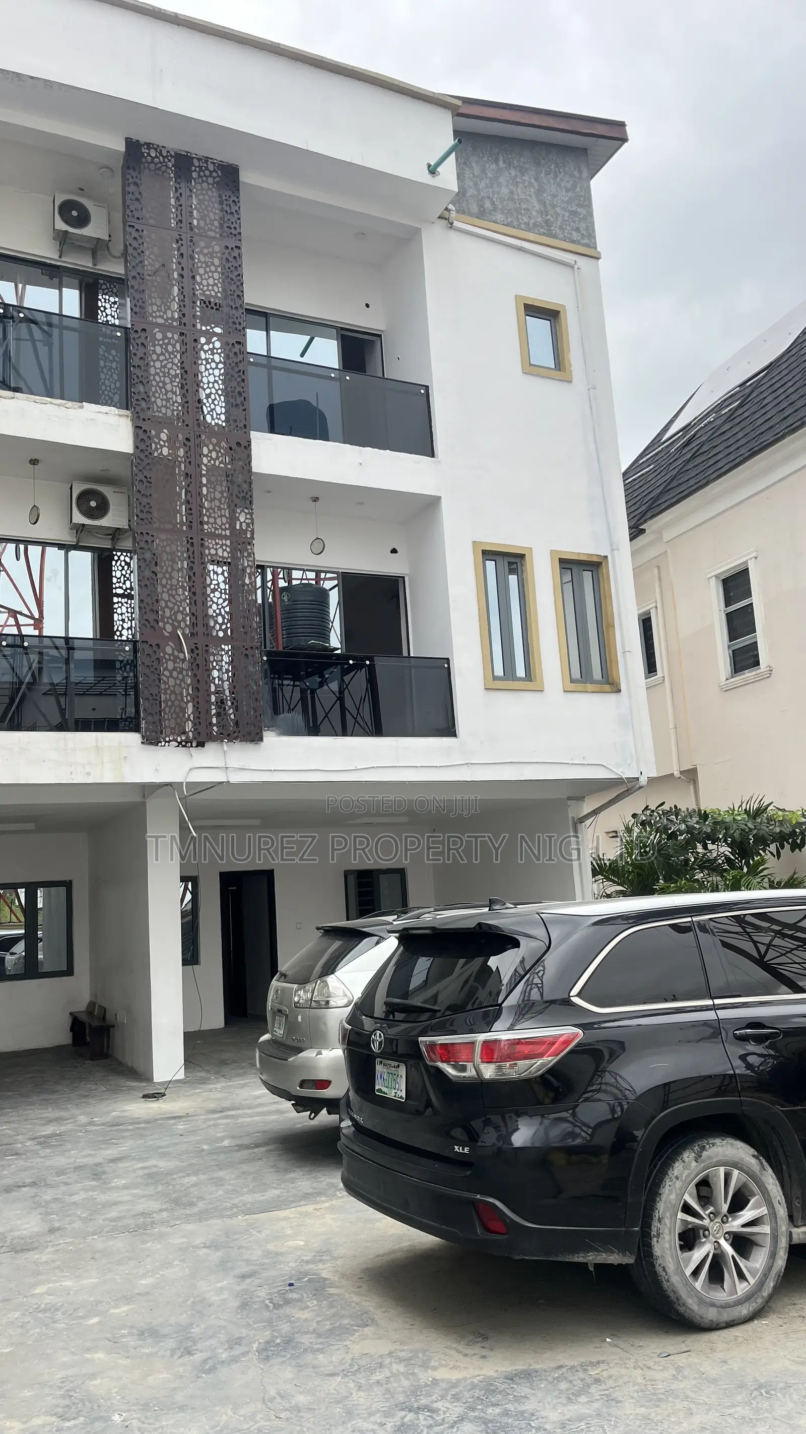 3bdrm Duplex in Lekki Conservation, Chevron for rent