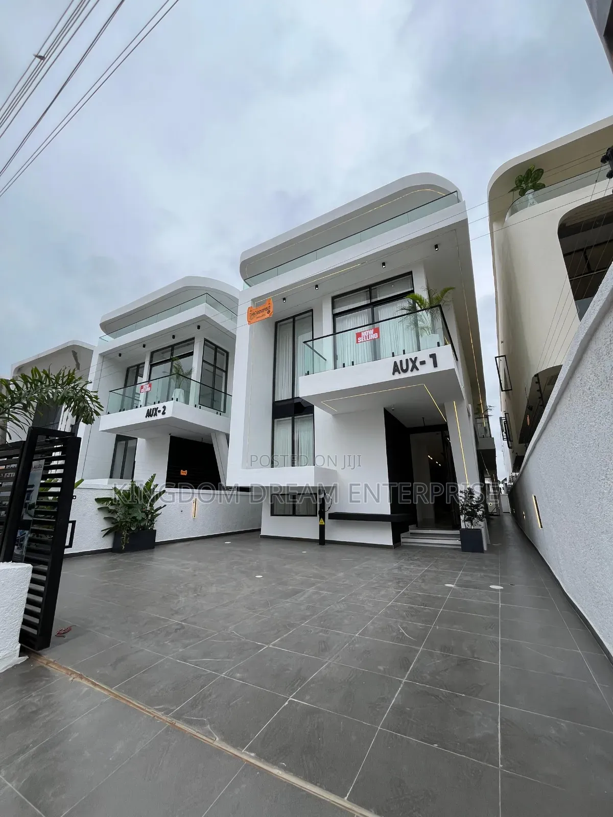 5bdrm Duplex in Orchid Lekki Lagos for sale
