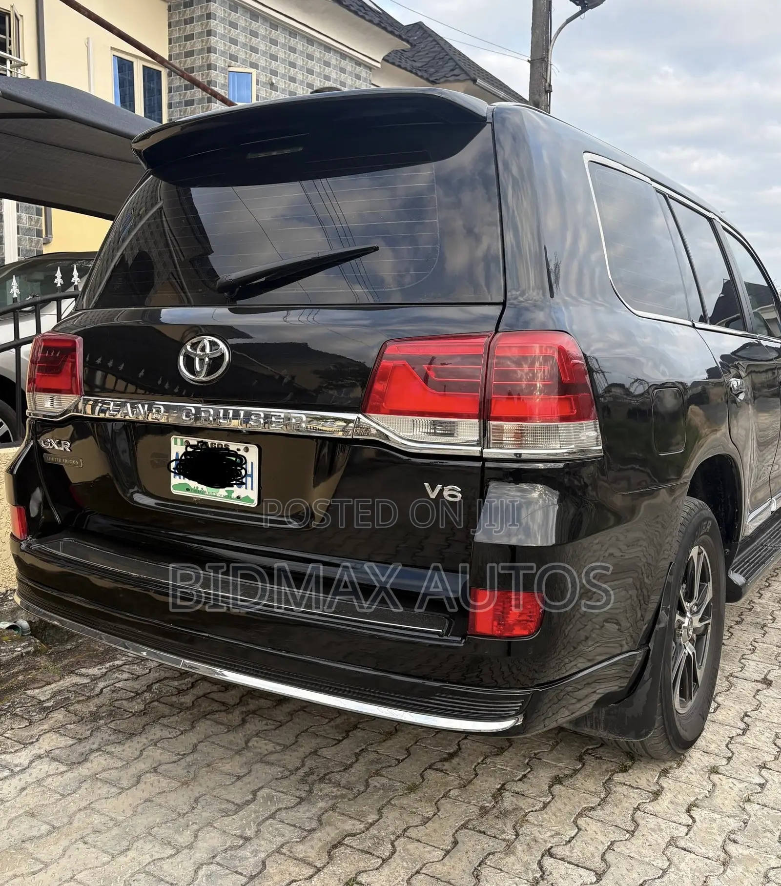 Toyota Land Cruiser 4.0 V6 GX-R 2013 Black