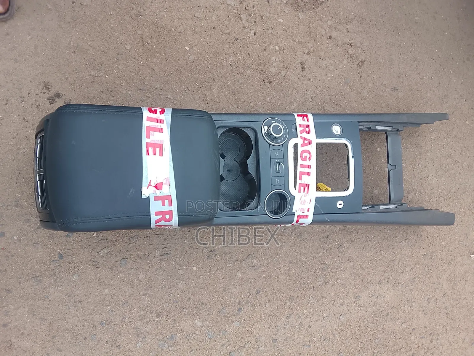 Arm Rest Volkswagen Touareg 2006/2008