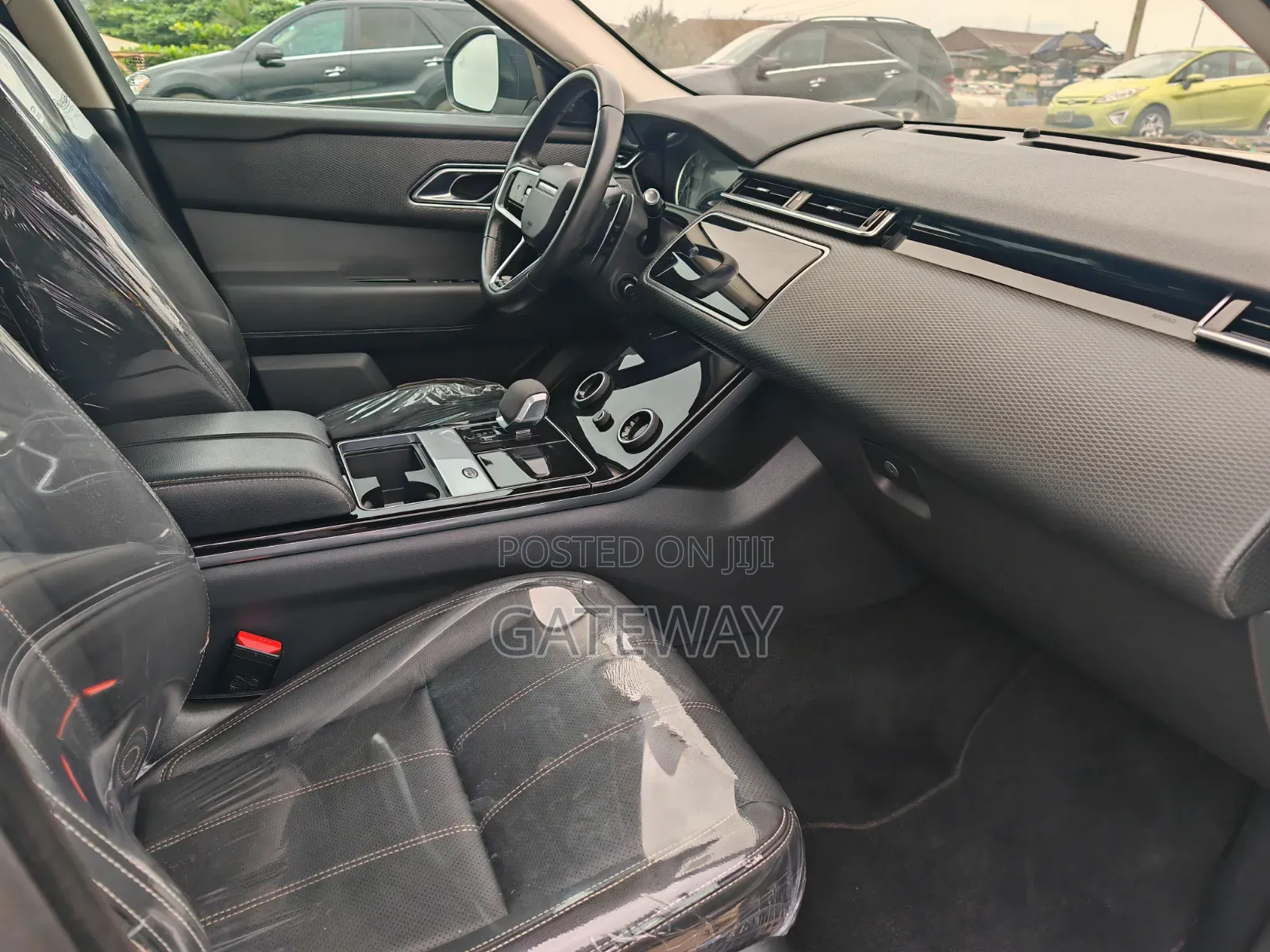 Land Rover Range Rover Velar 2021 White