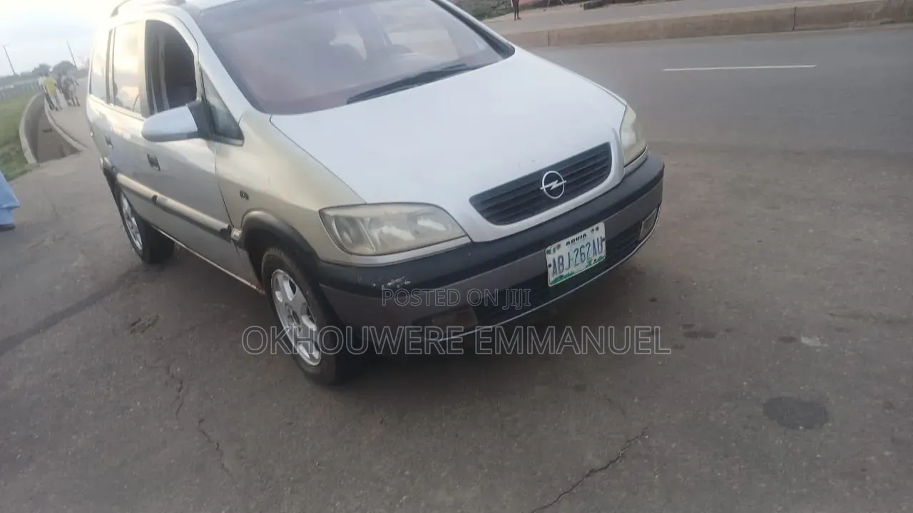 Opel Zafira 2003 Silver