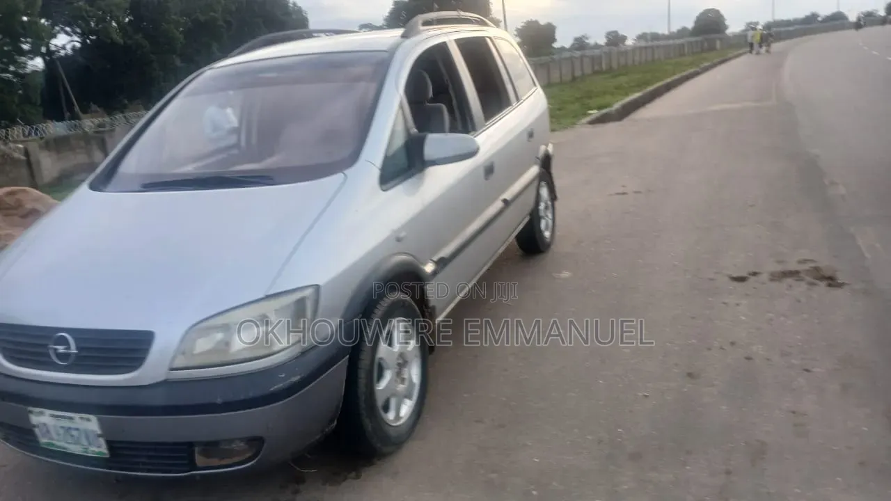 Opel Zafira 2003 Silver