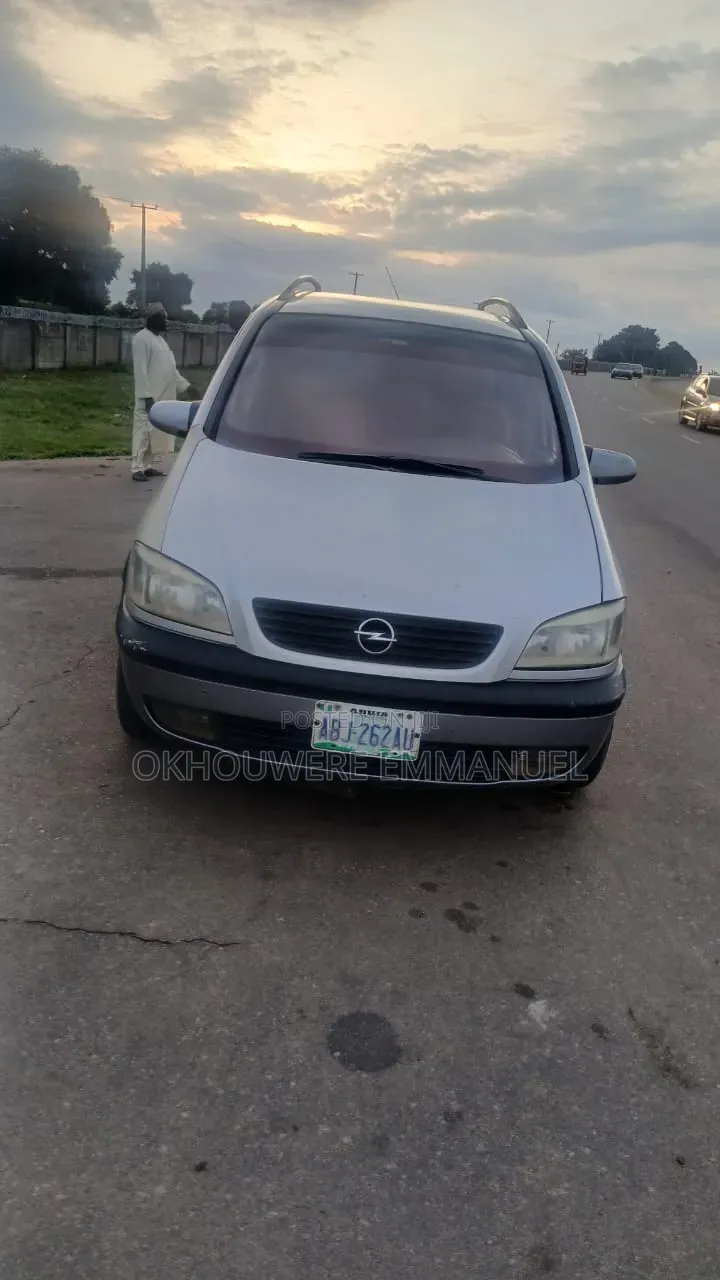 Opel Zafira 2003 Silver