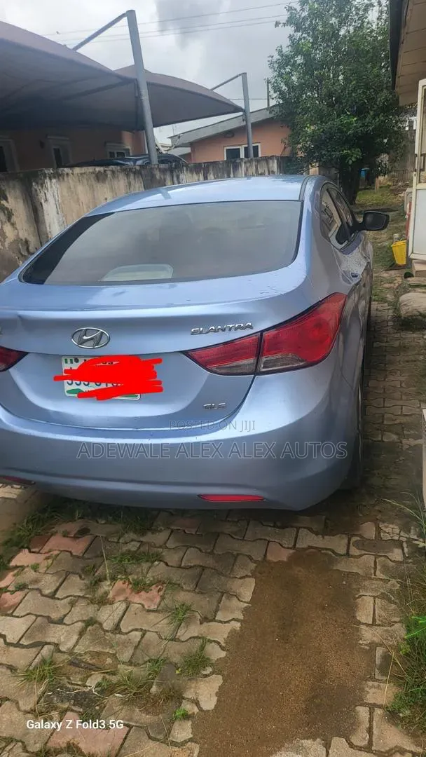Hyundai Elantra 2013 Blue