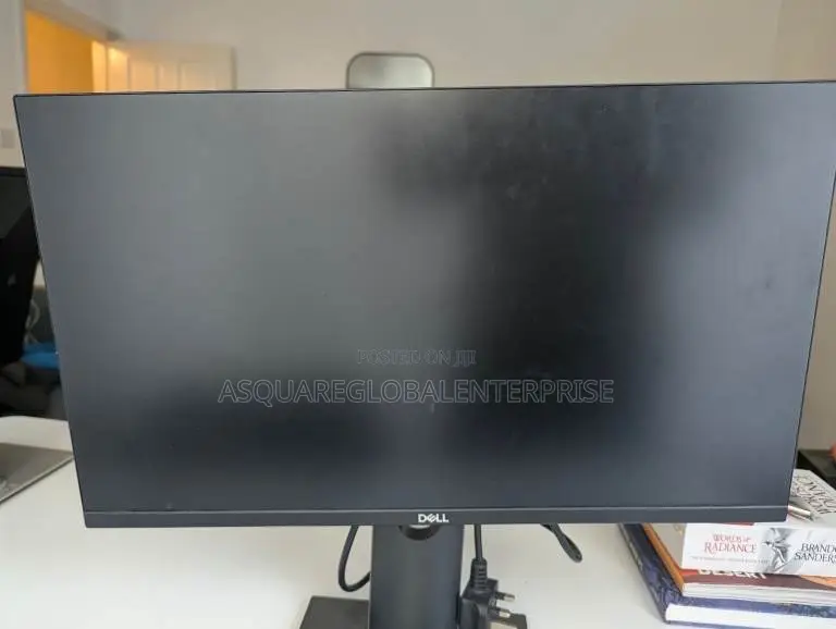 Dell P2720DC 27 Inch QHD 1440p USB C Monitor
