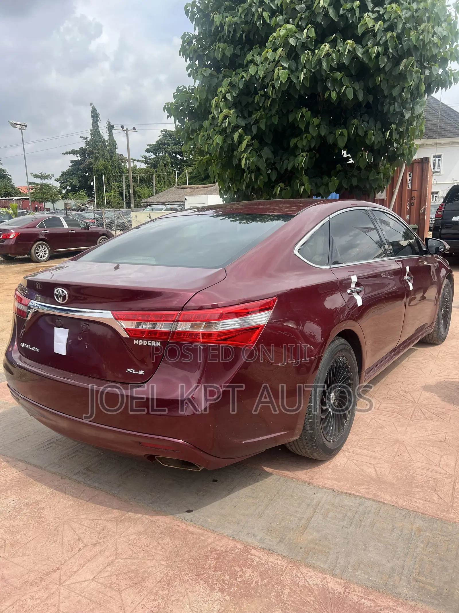 Toyota Avalon 2015 Maroon