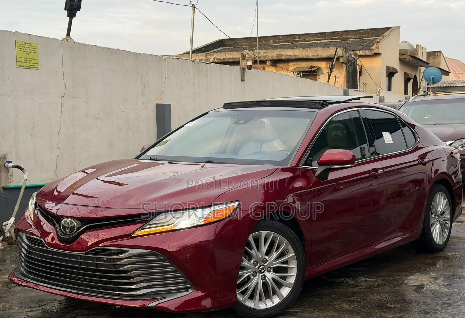 Toyota Camry 2018 Red