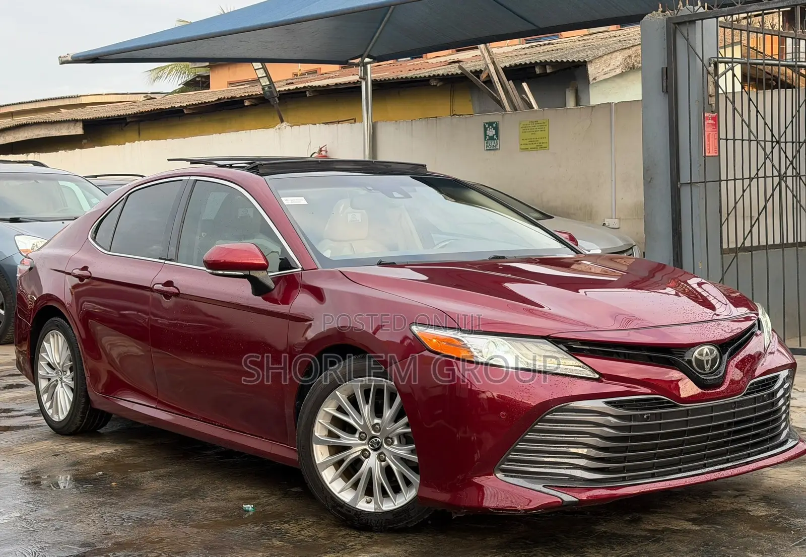 Toyota Camry 2018 Red