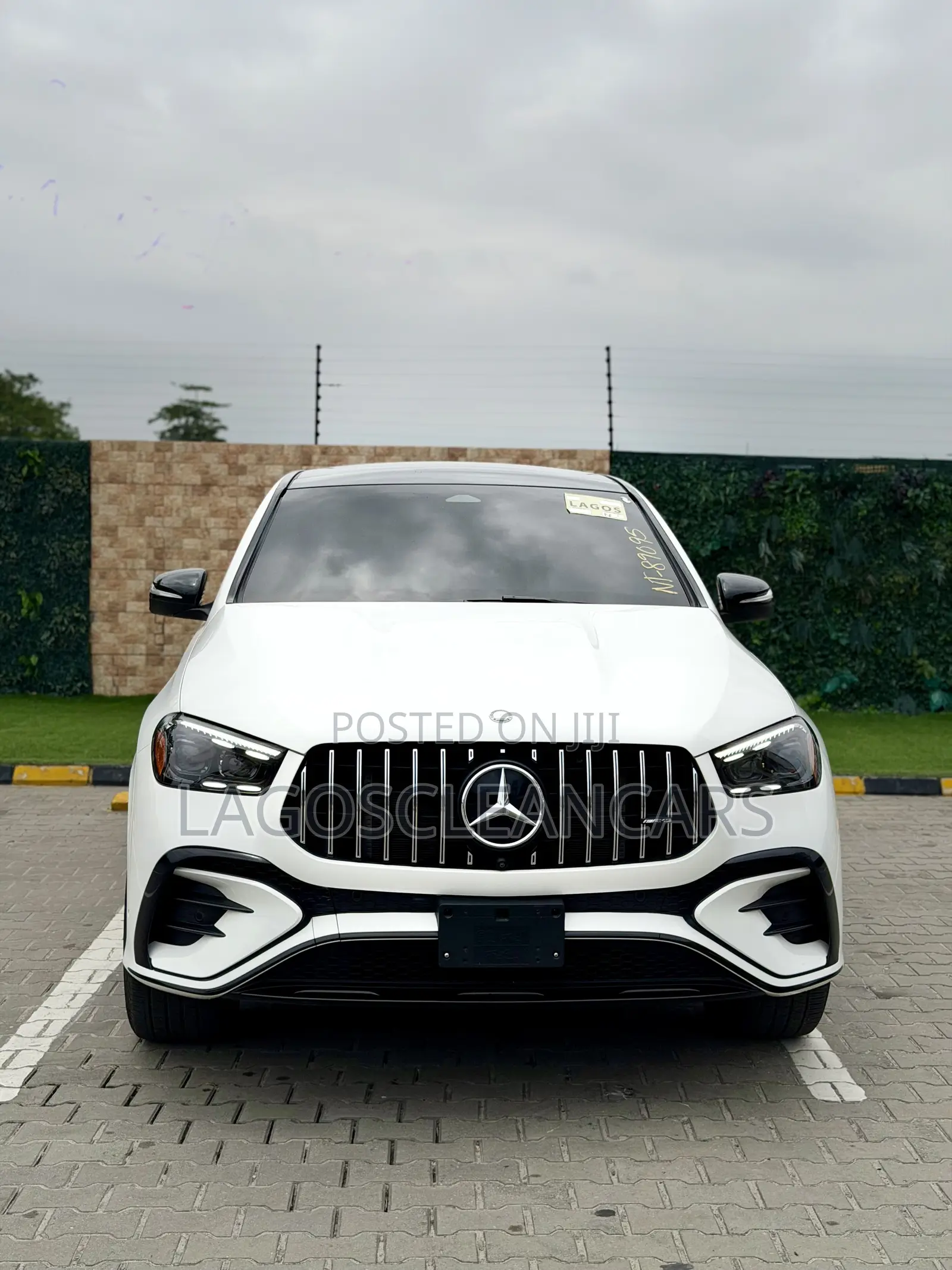 Mercedes-Benz 2024 2024 Off white