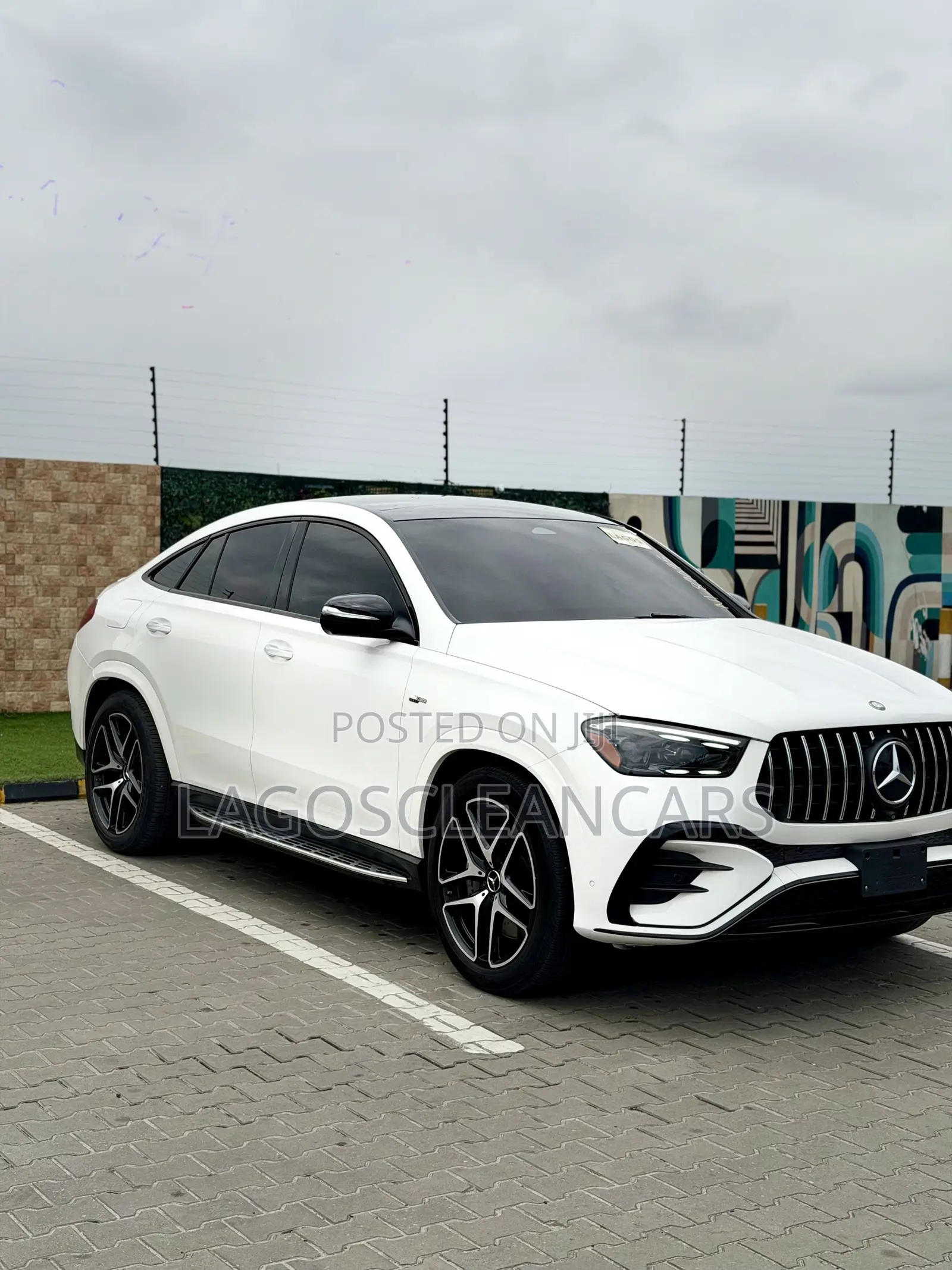 Mercedes-Benz 2024 2024 Off white