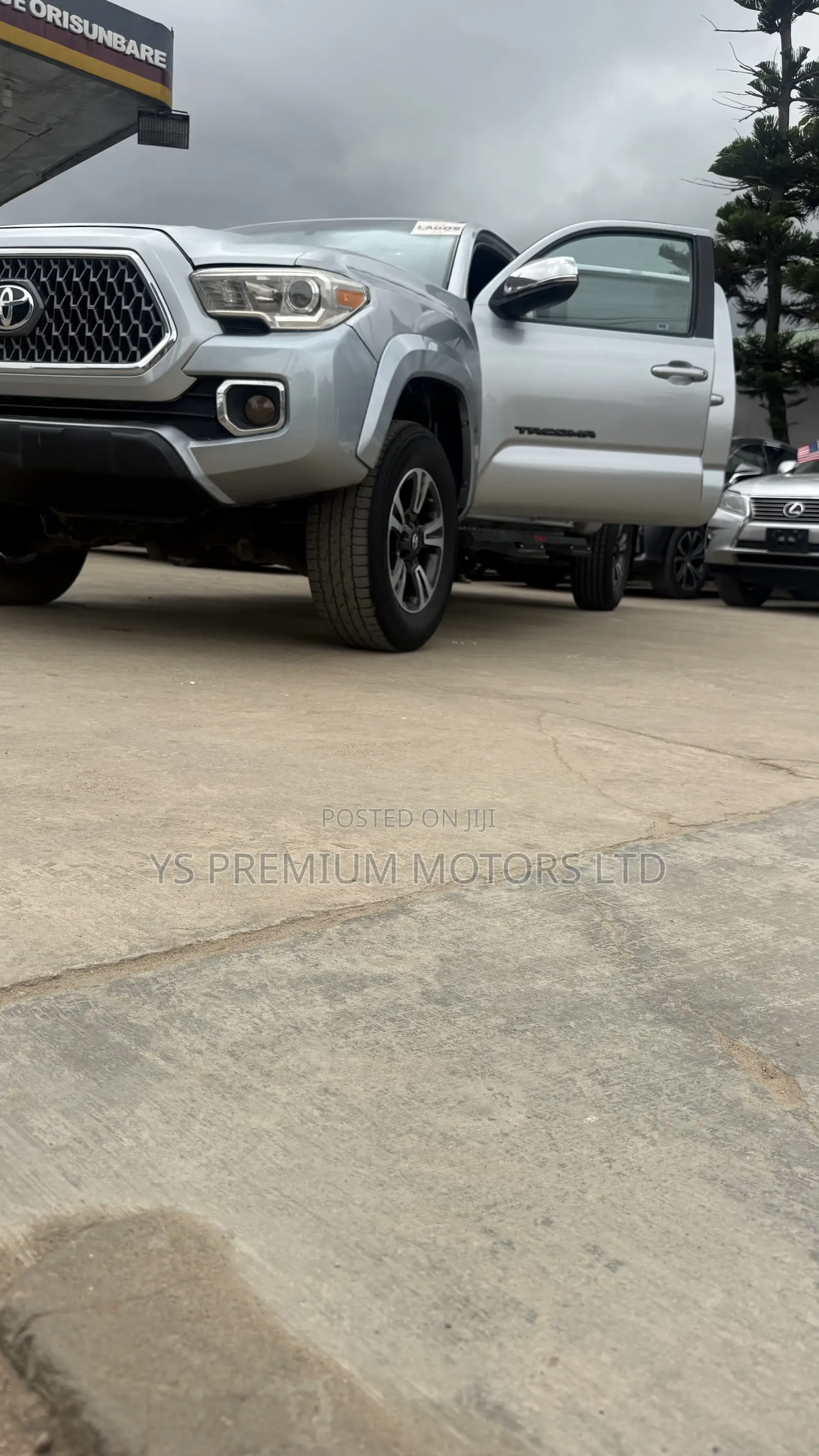 Toyota Tacoma Limited V6 4x4 Double Cab 127.4 in. WB 2020 Silver