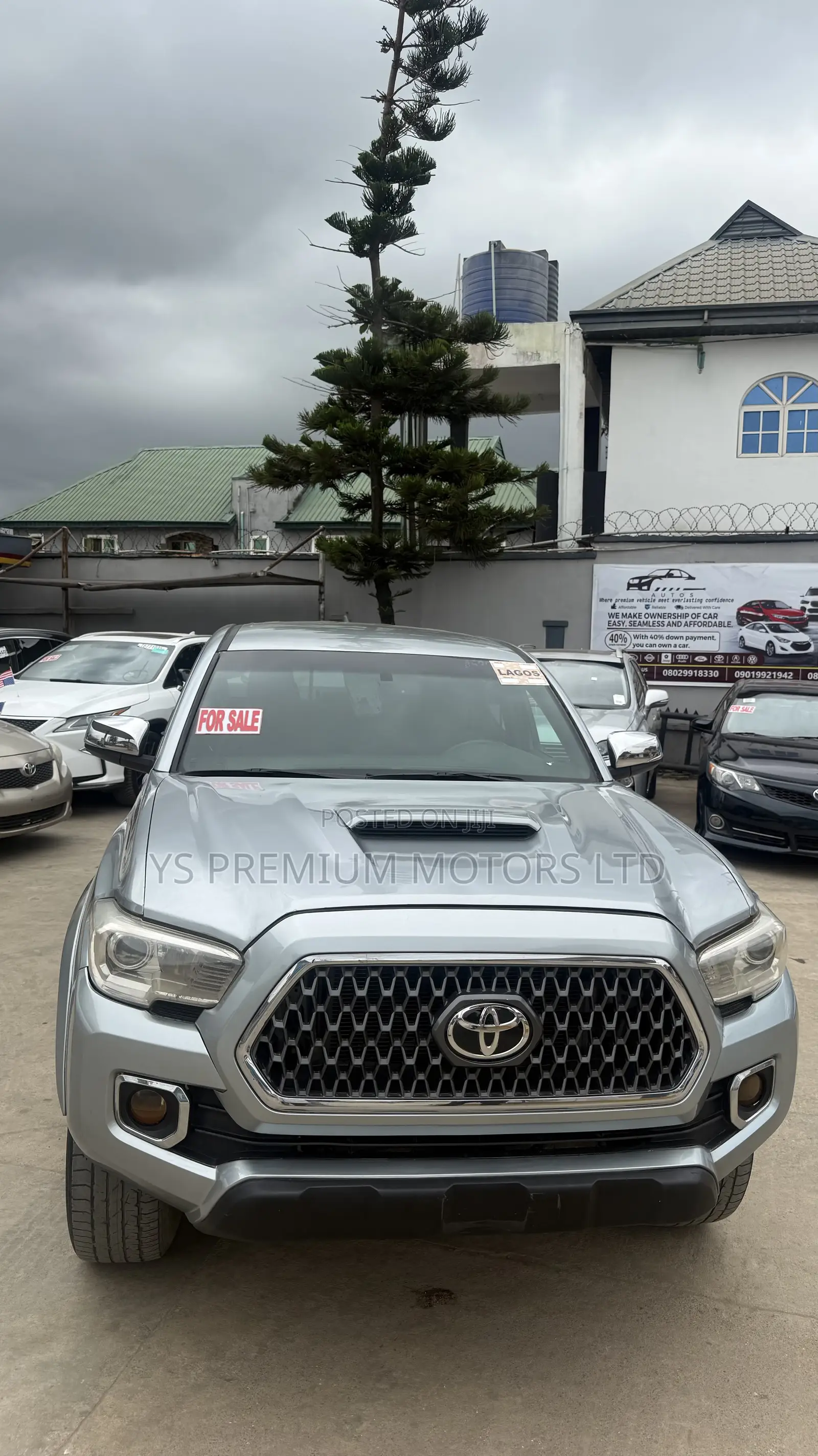 Toyota Tacoma Limited V6 4x4 Double Cab 127.4 in. WB 2020 Silver