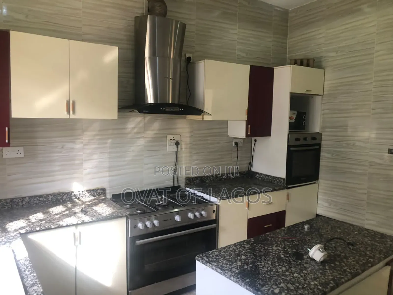 4bdrm Duplex in Ikota for rent