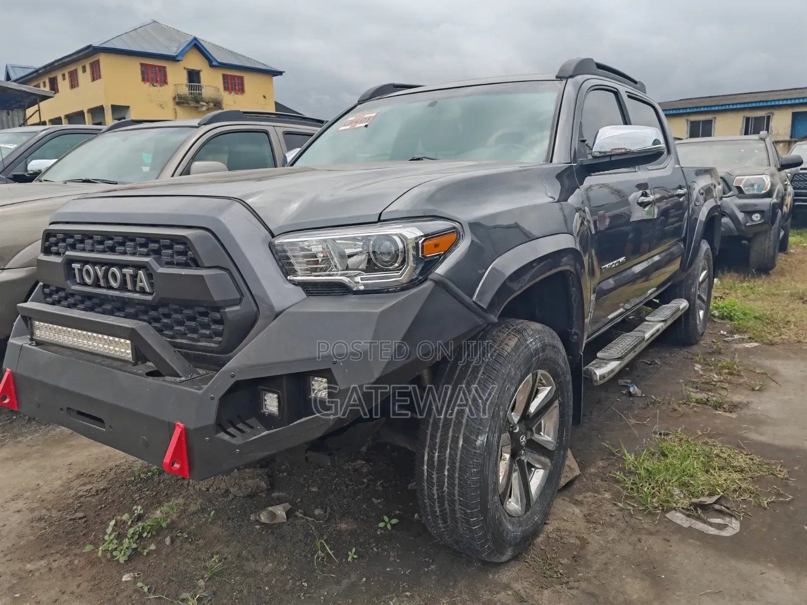 Toyota Tacoma 2017 Black