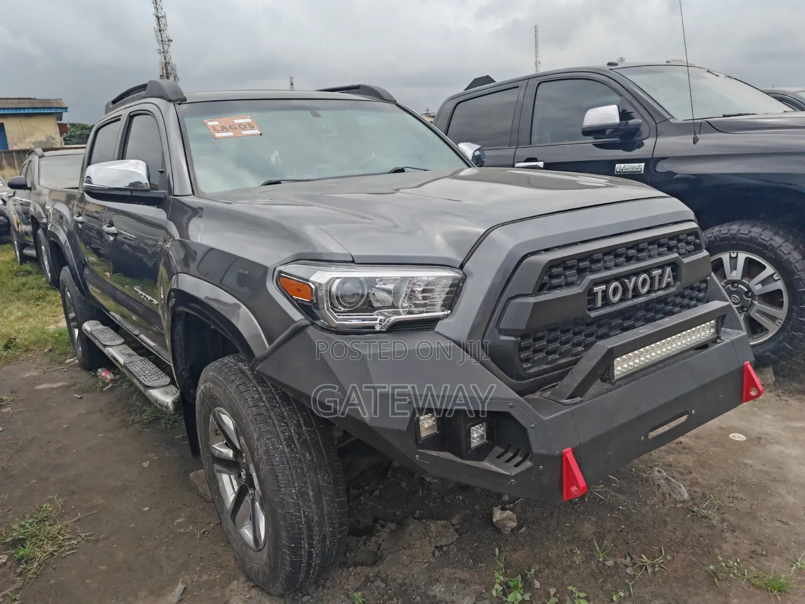 Toyota Tacoma 2017 Black