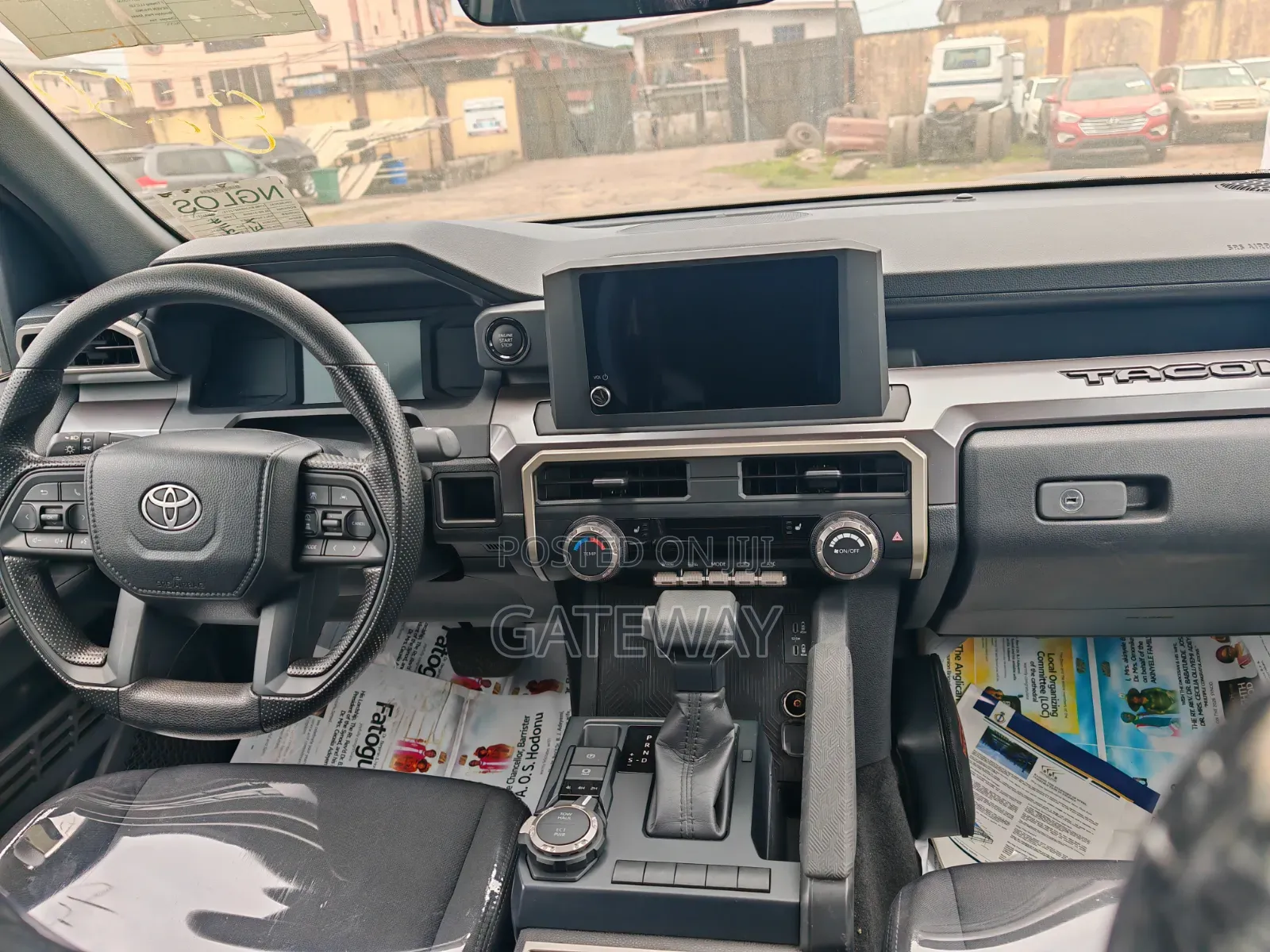 Toyota Tacoma 2025 Black