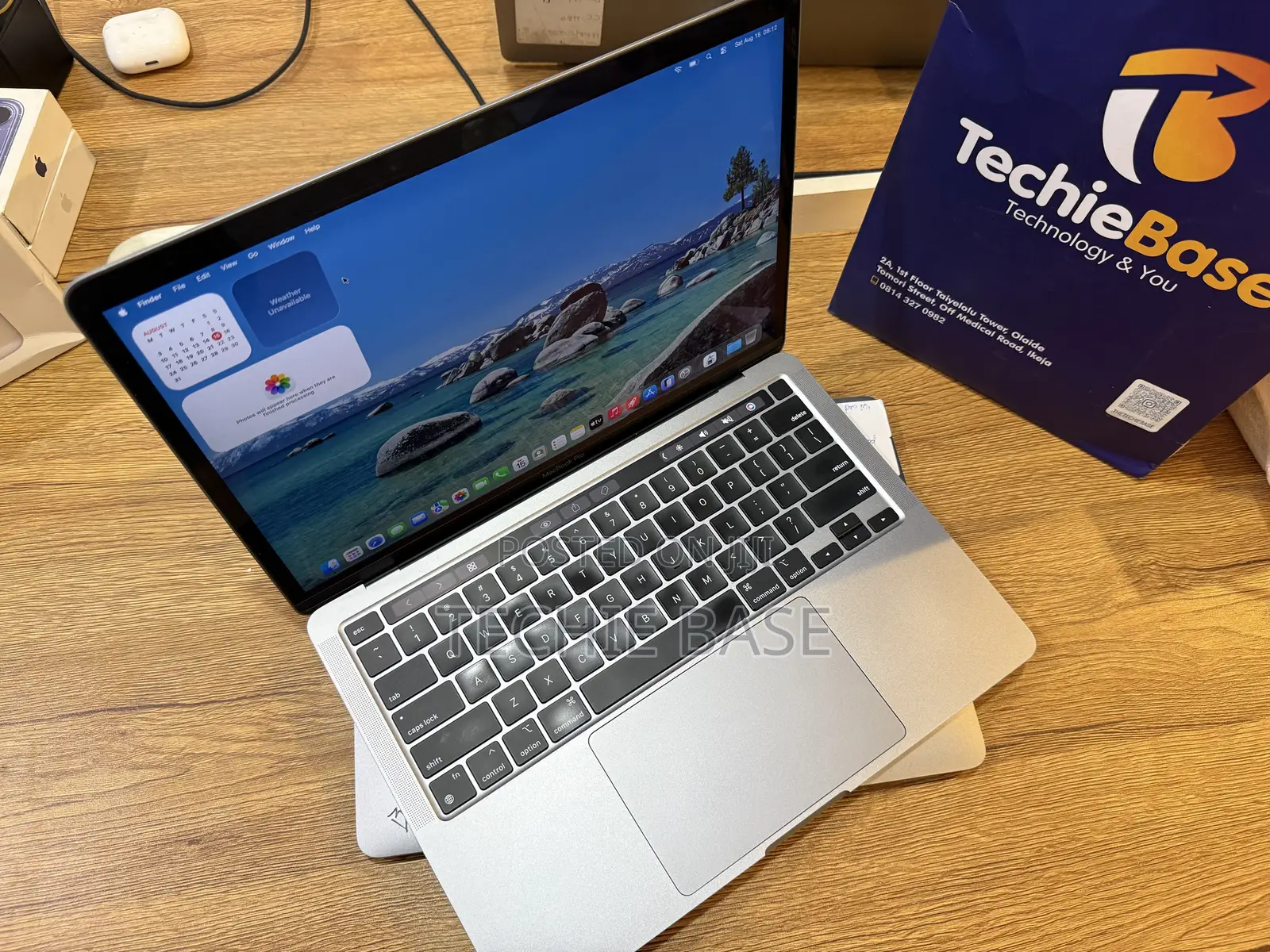 Laptop Apple MacBook Pro 2020 M1 8GB Apple M1 SSD 256GB