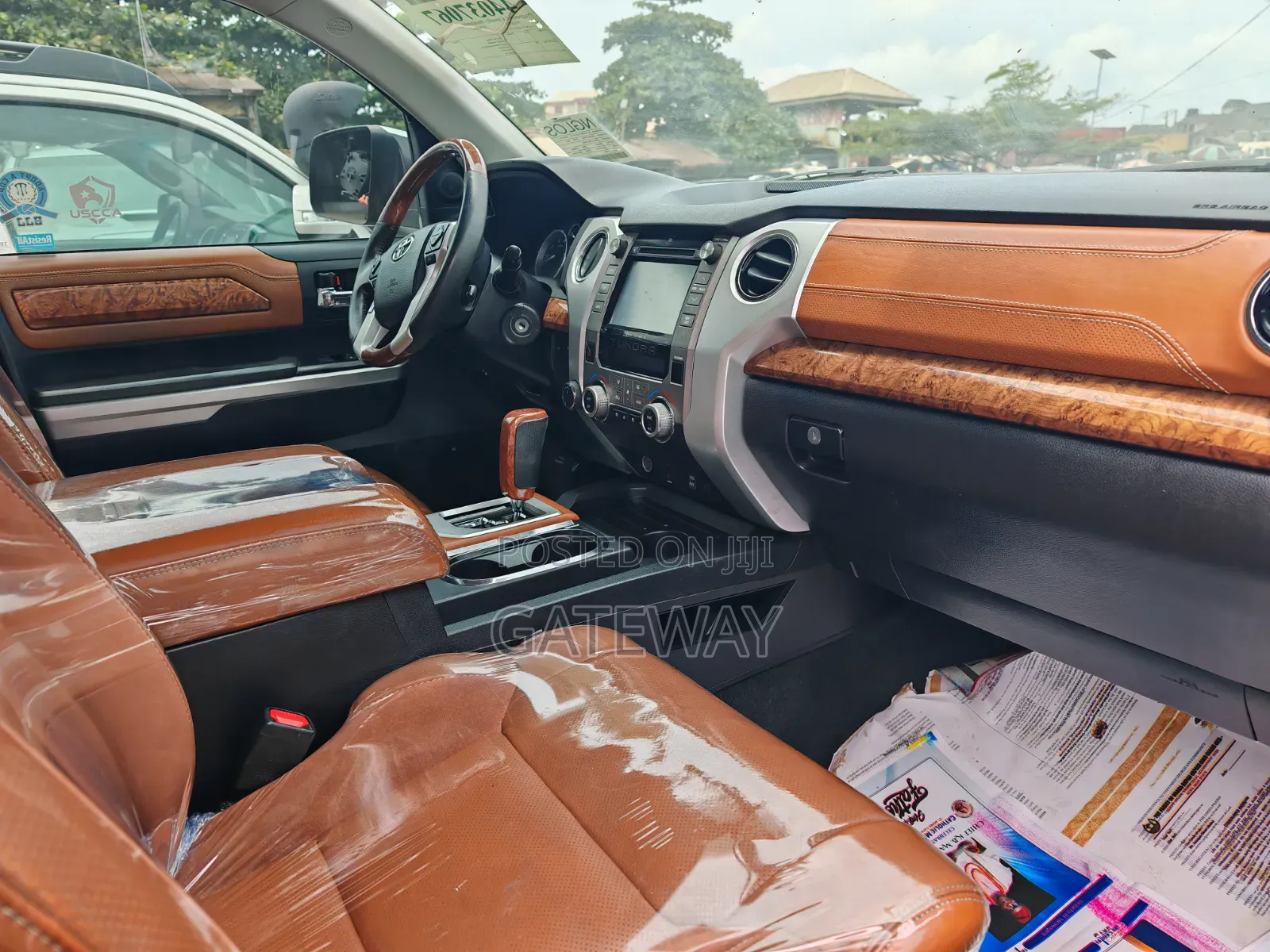 Toyota Tundra 2018 Brown