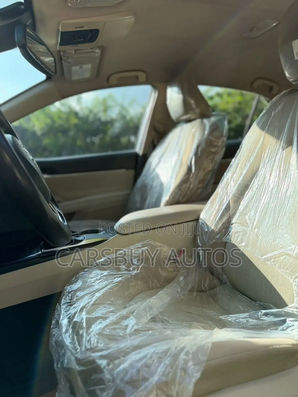 Toyota Camry LE (2.5L 4cyl 8A) 2019 White