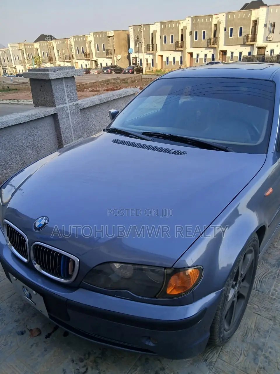 BMW 328i 2005 Gray