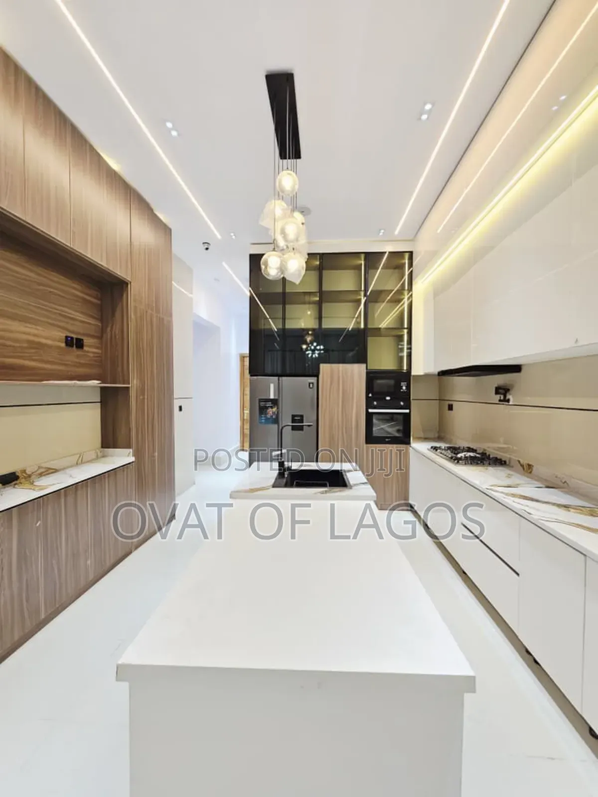 5bdrm Duplex in Harris Drive, VGC / Ajah for sale